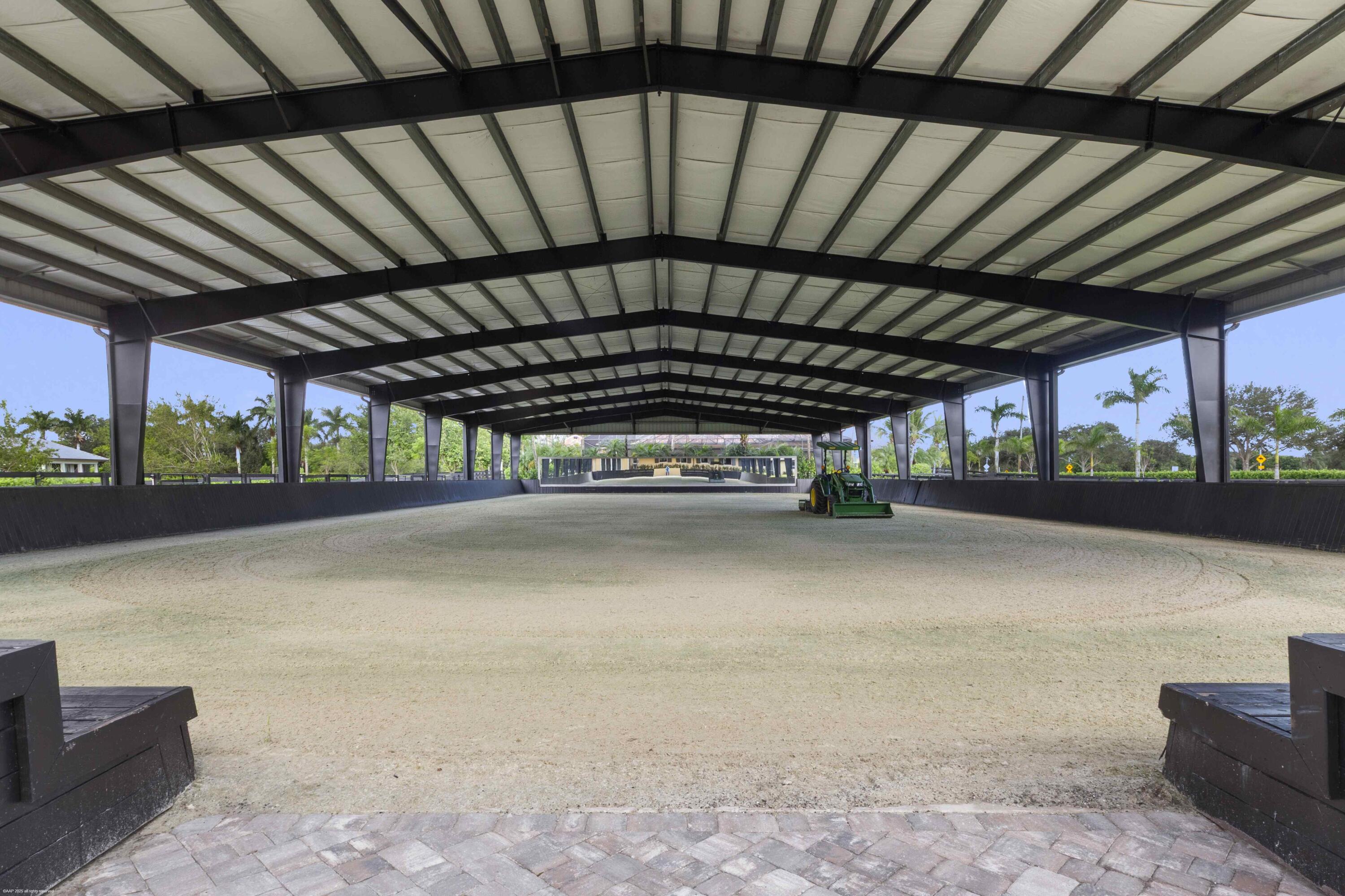 4985 Stables Way Property Photo 1