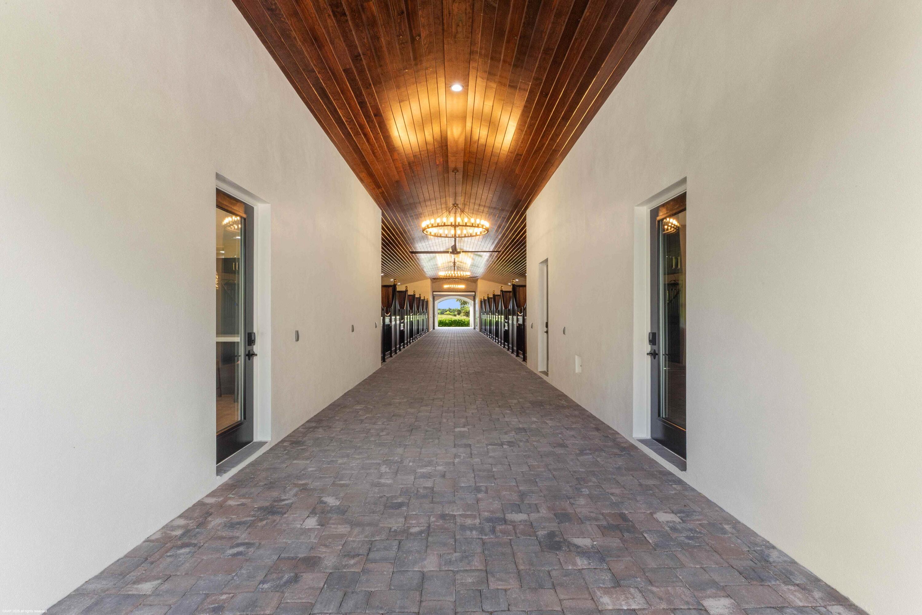 4985 Stables Way Property Photo 31