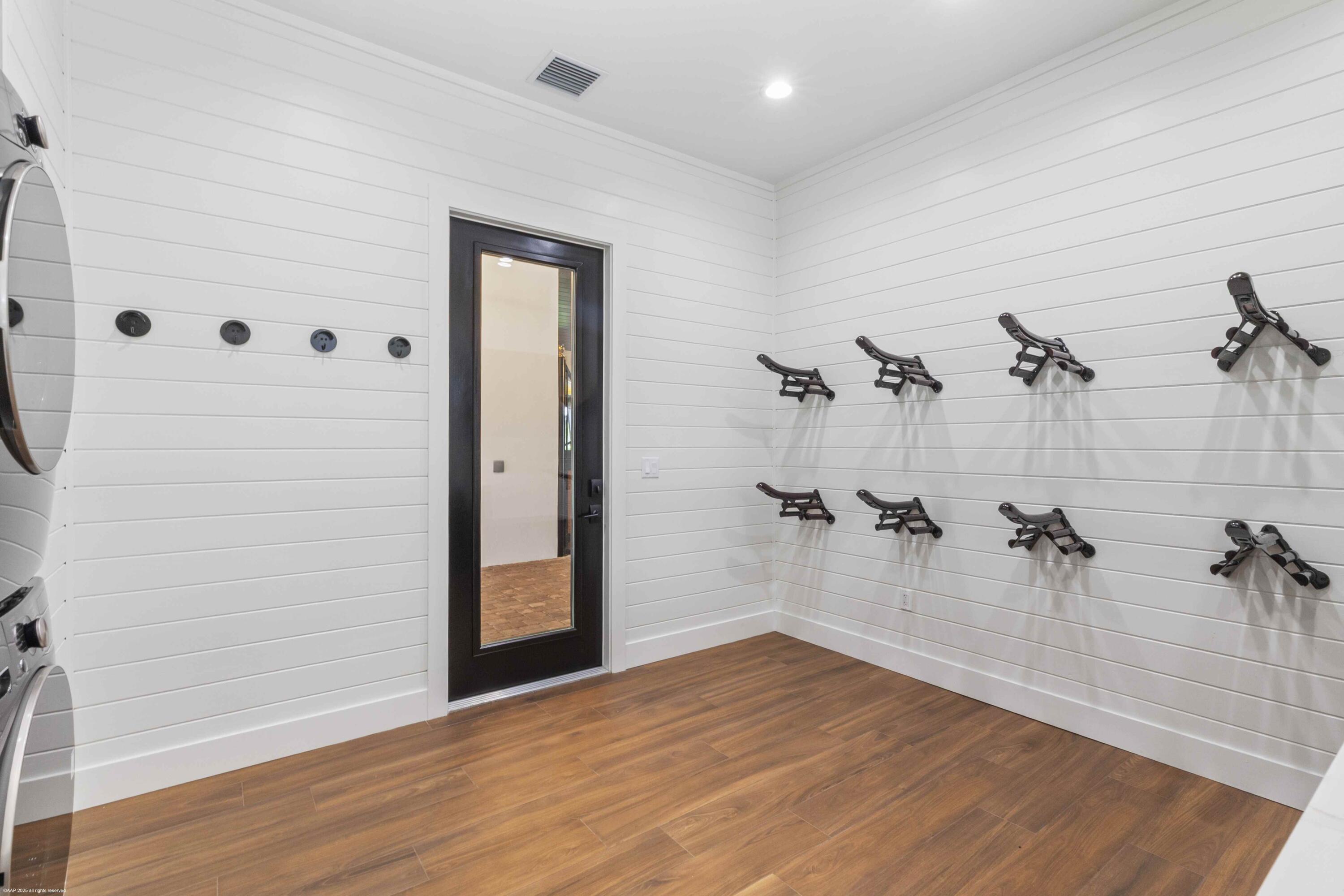 4985 Stables Way Property Photo 43