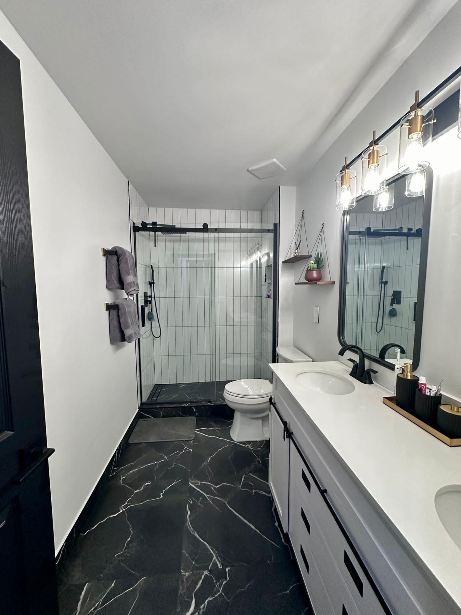 132 Weybridge Circle Property Photo 12