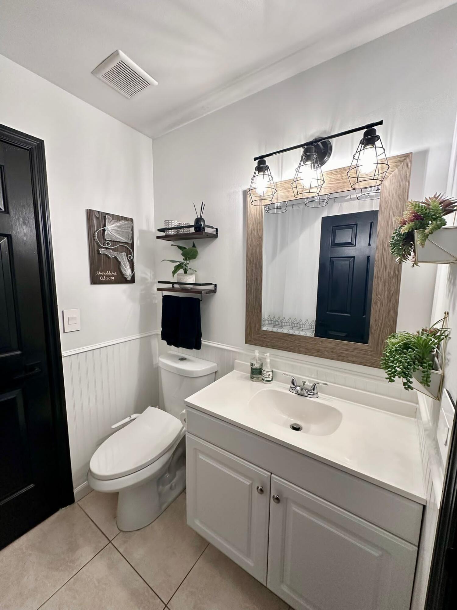 132 Weybridge Circle Property Photo 18