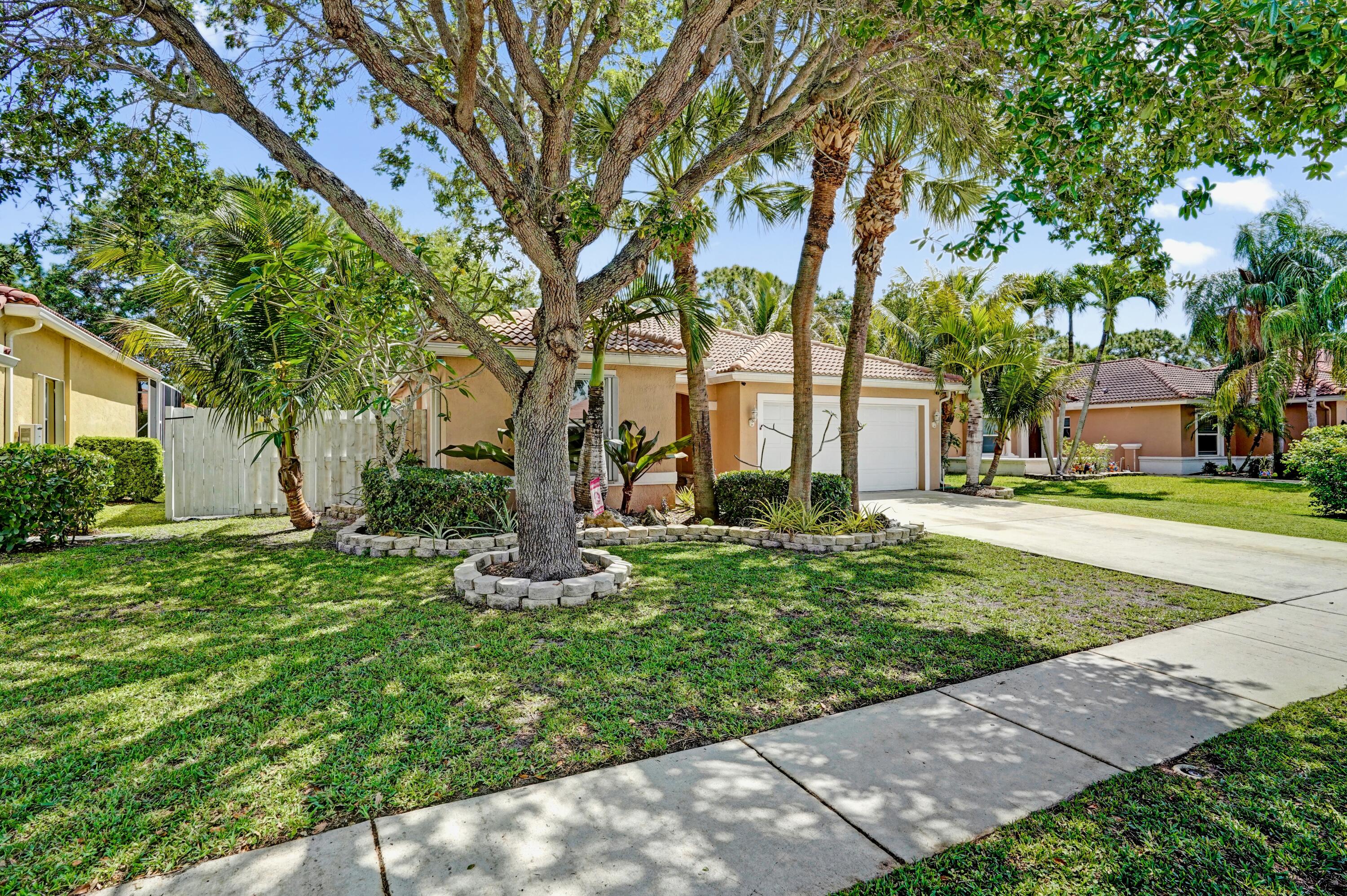 6214 Sand Hills Circle Property Photo 5