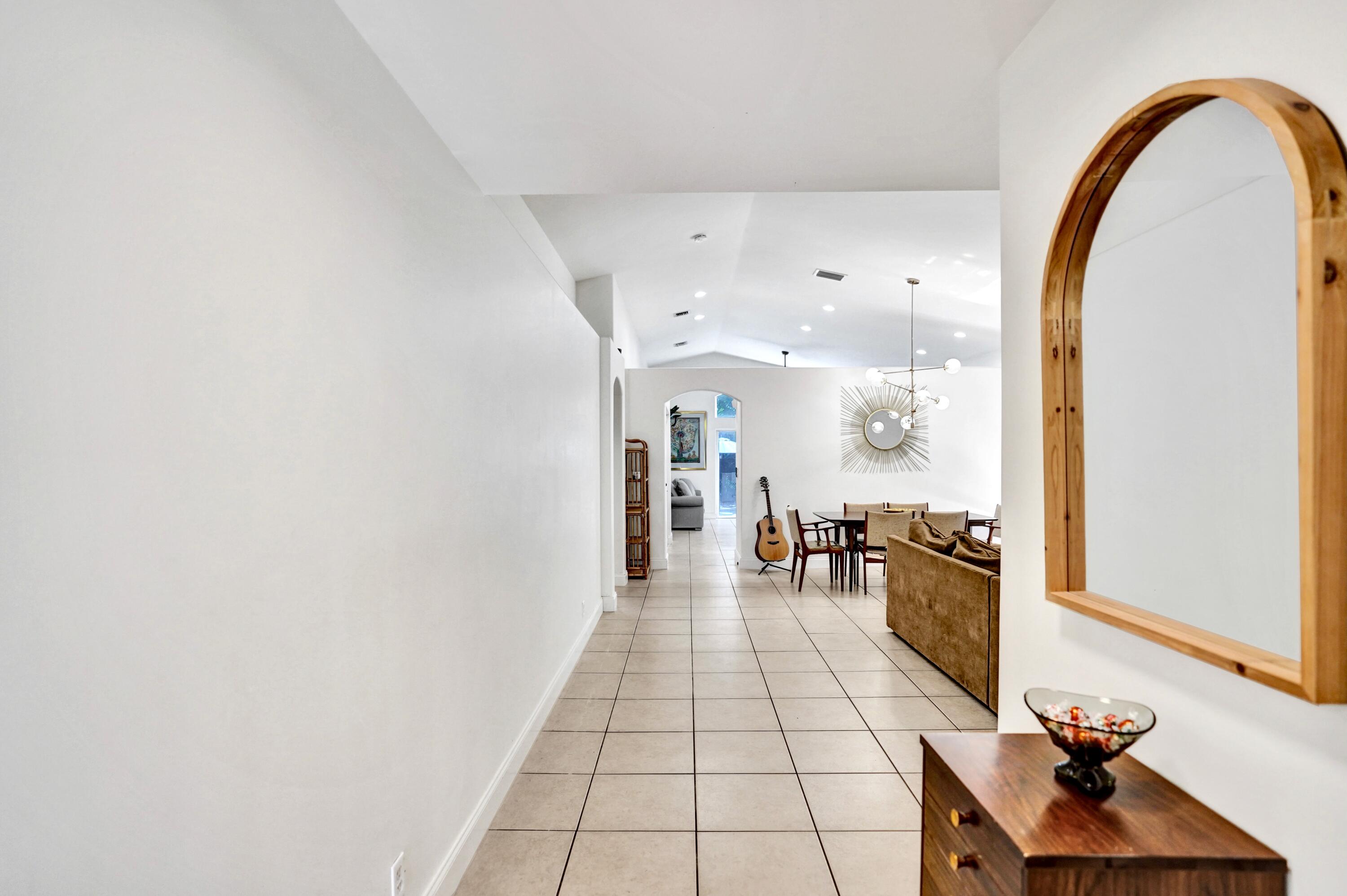 6214 Sand Hills Circle Property Photo 8