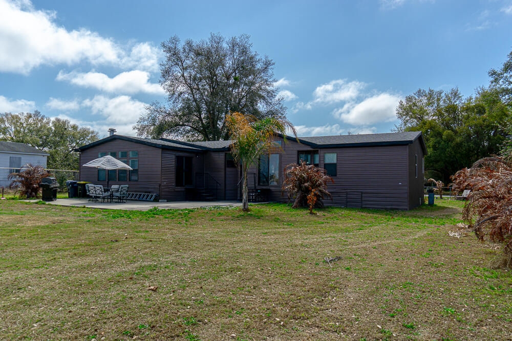 5472 Citrus Hill Drive Property Photo 4