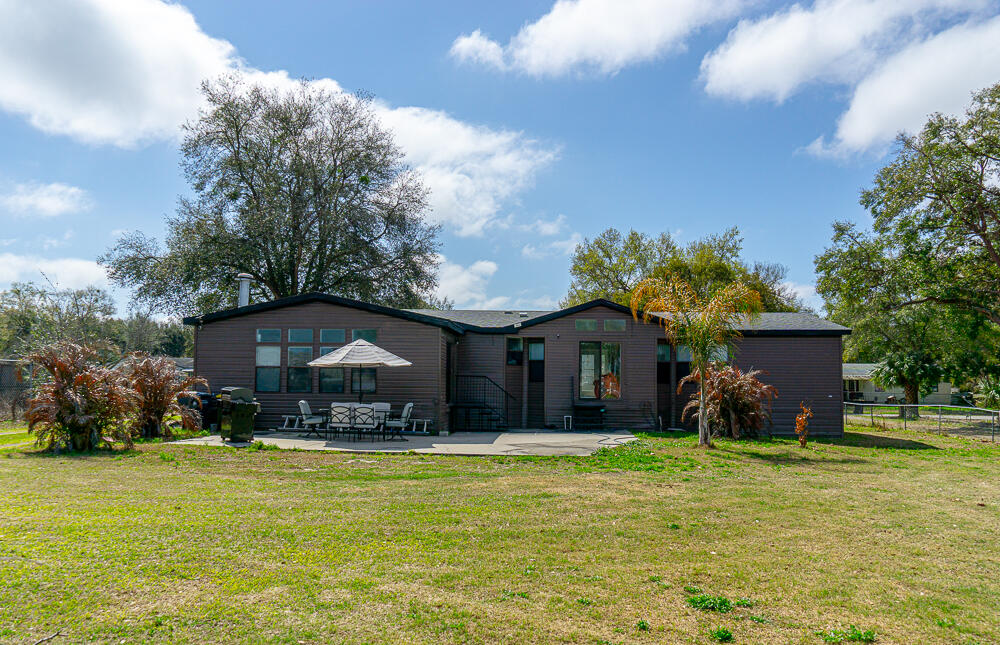 5472 Citrus Hill Drive Property Photo 6
