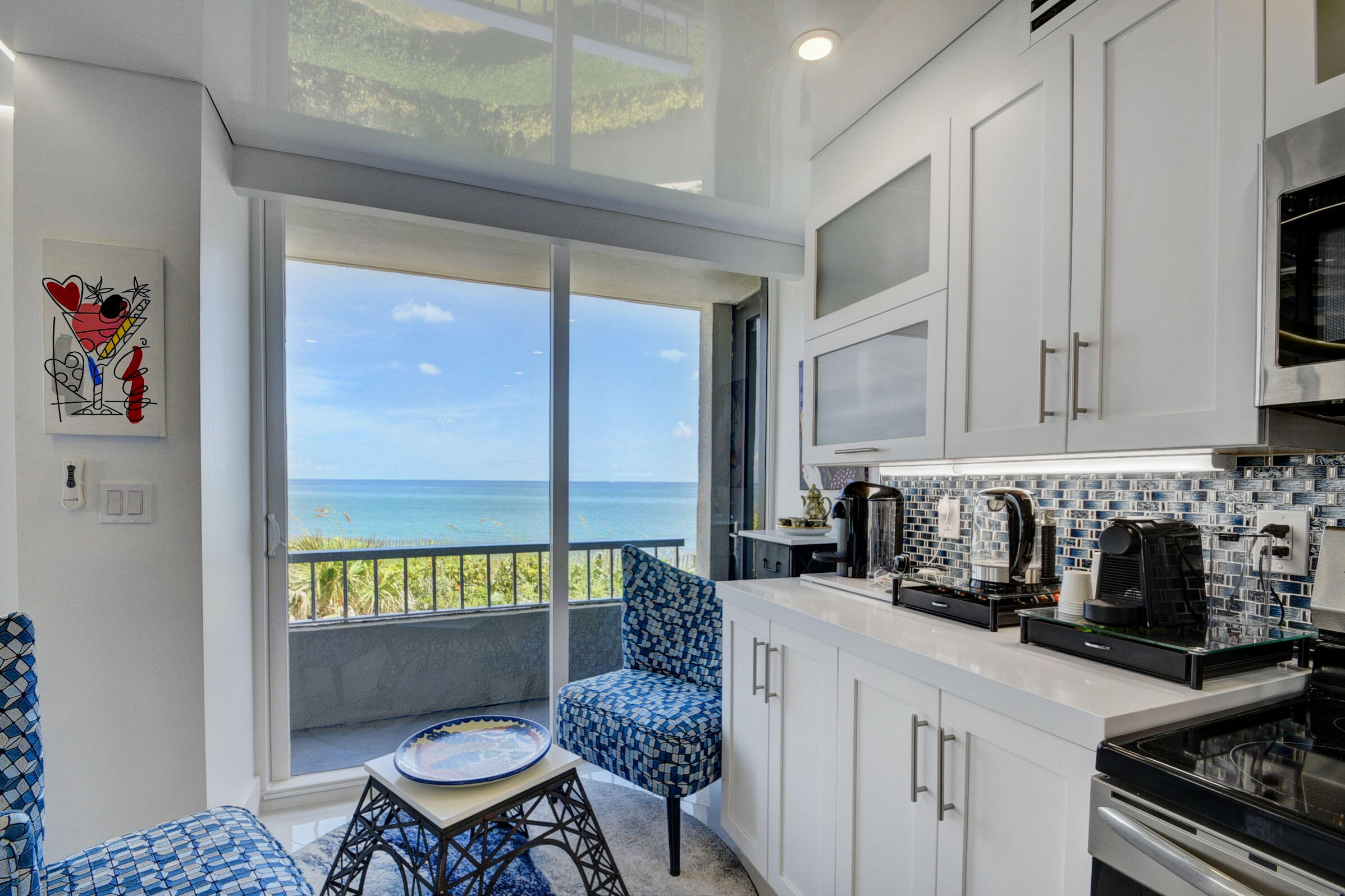 5510 N Ocean Drive 2c Property Photo 9