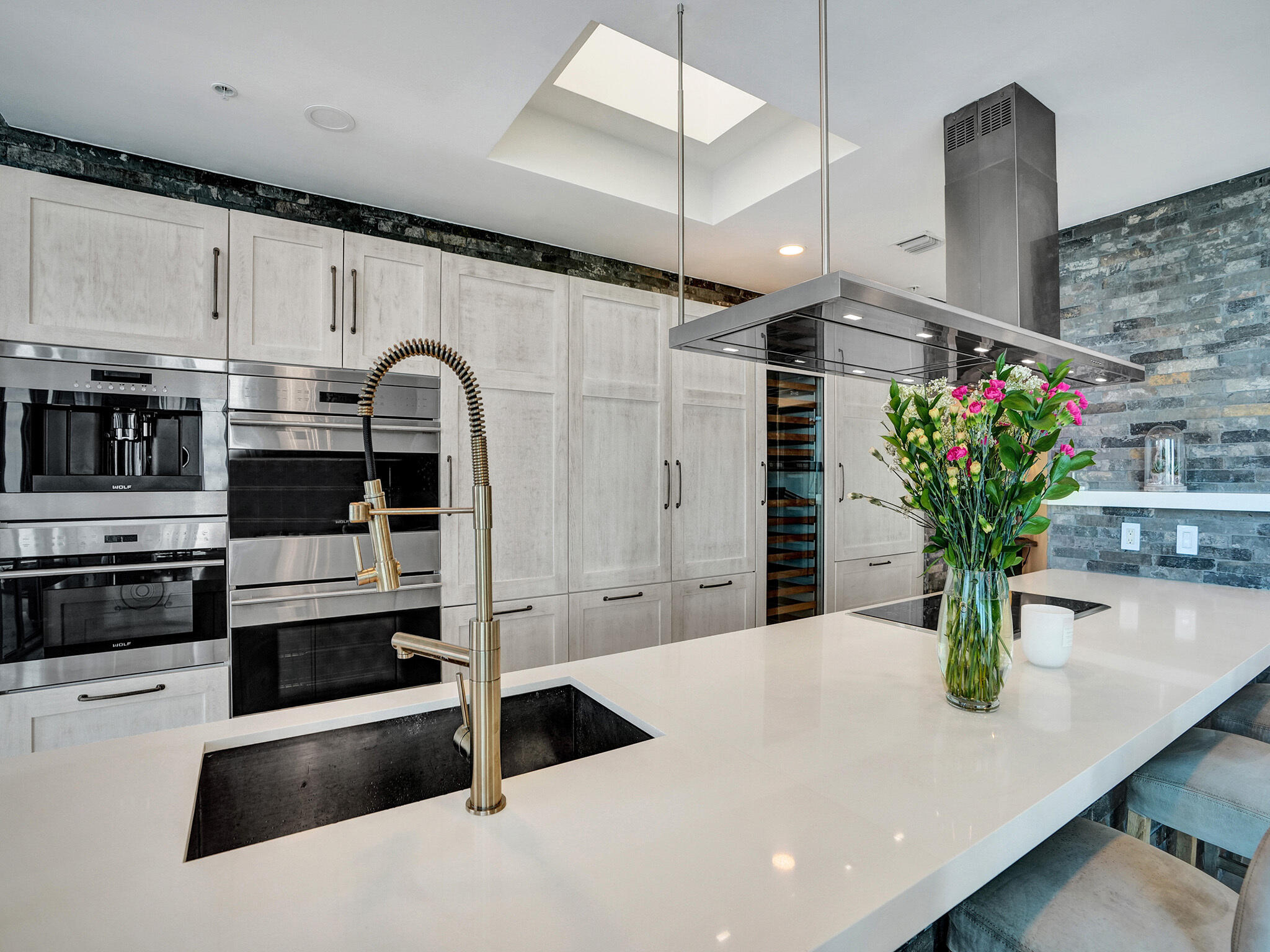 17301 Biscayne Boulevard Property Photo 18