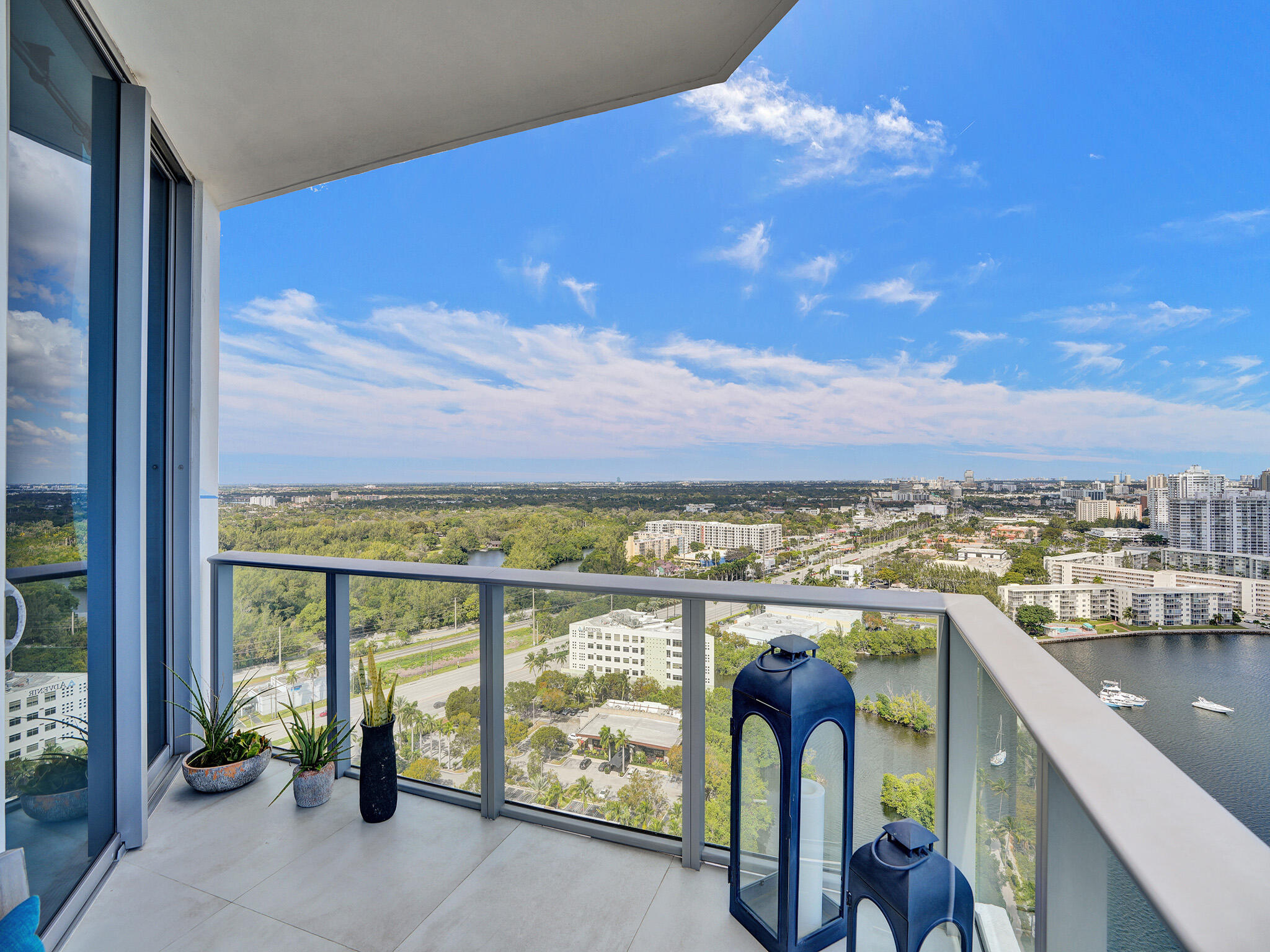 17301 Biscayne Boulevard Property Photo 54
