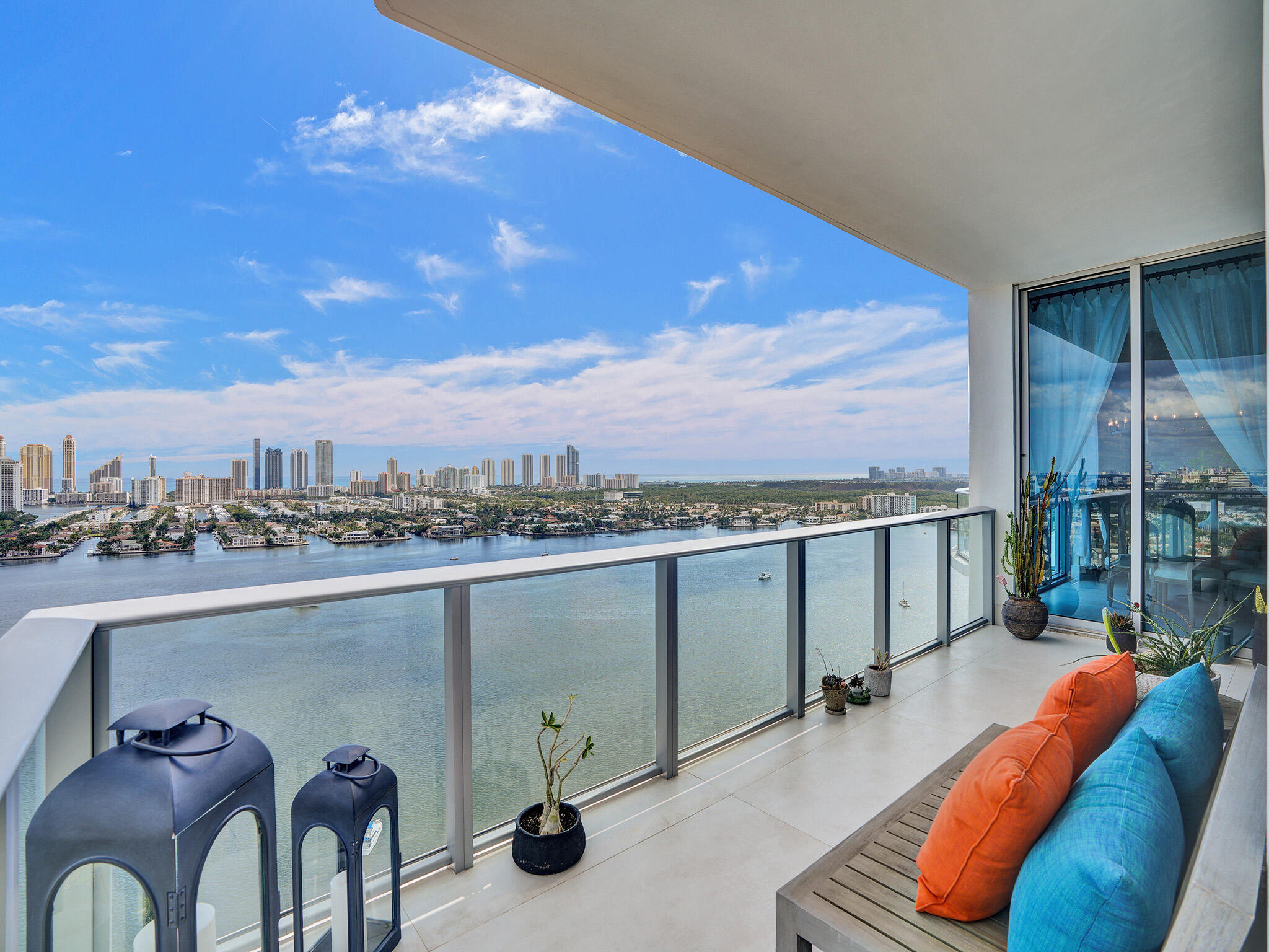 17301 Biscayne Boulevard Property Photo 55