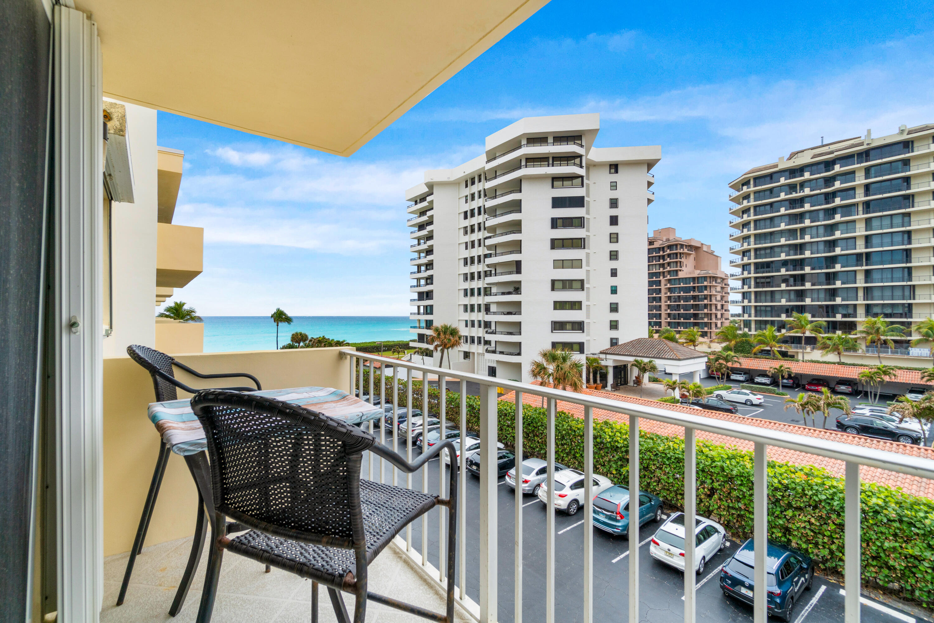 630 Ocean Drive 410 Property Photo 21