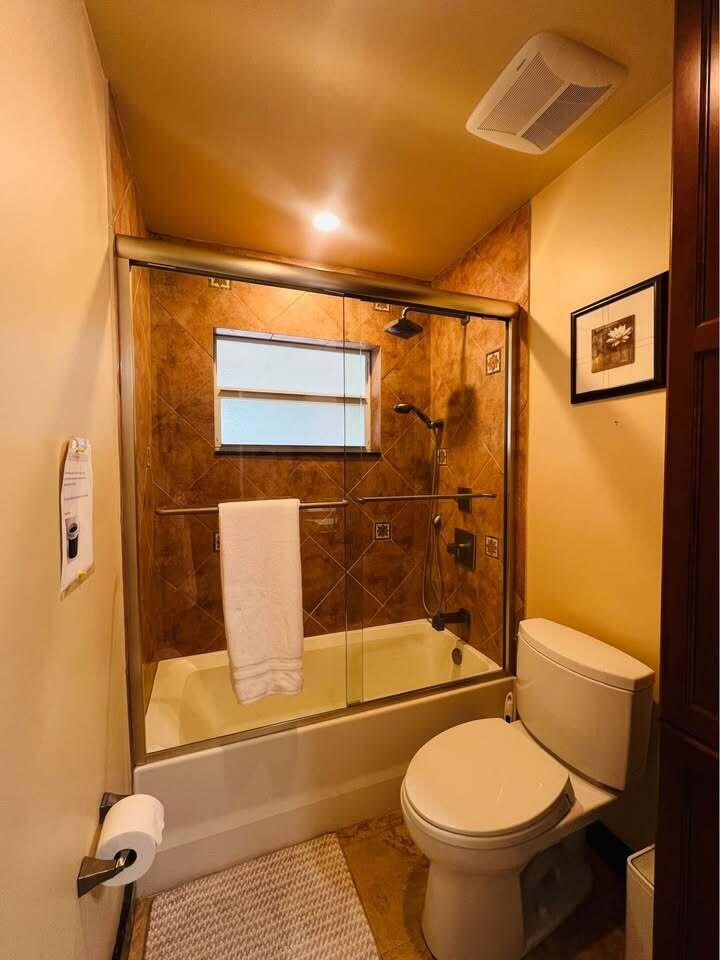 7834 Edgewater Drive Property Photo 18