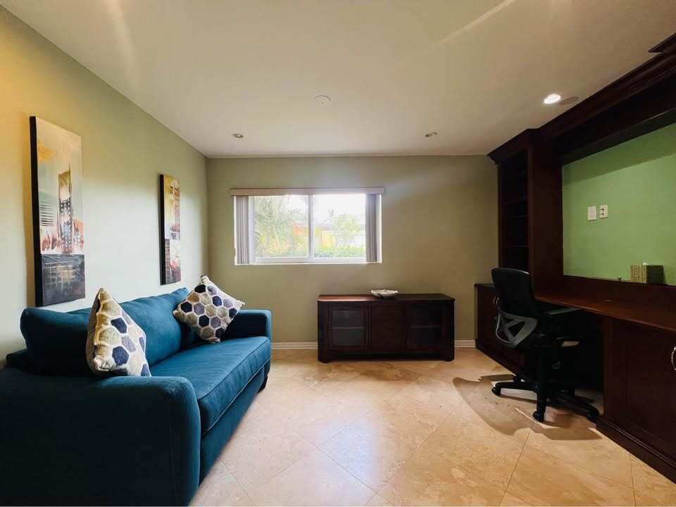 7834 Edgewater Drive Property Photo 25