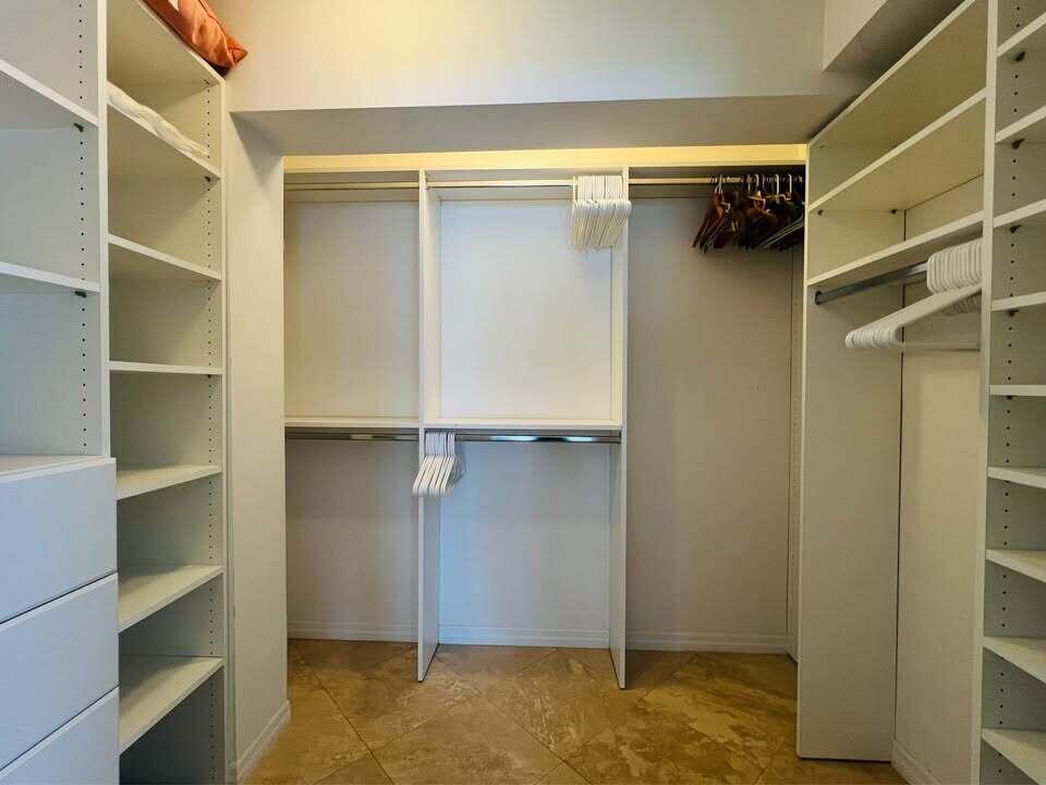 7834 Edgewater Drive Property Photo 30