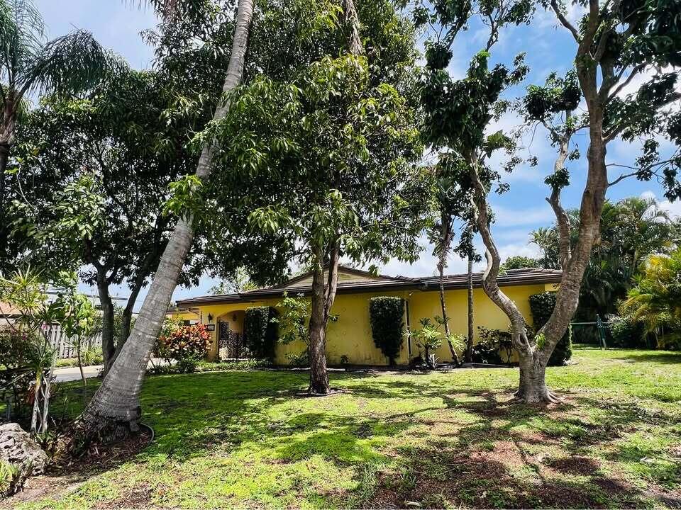 7834 Edgewater Drive Property Photo 49