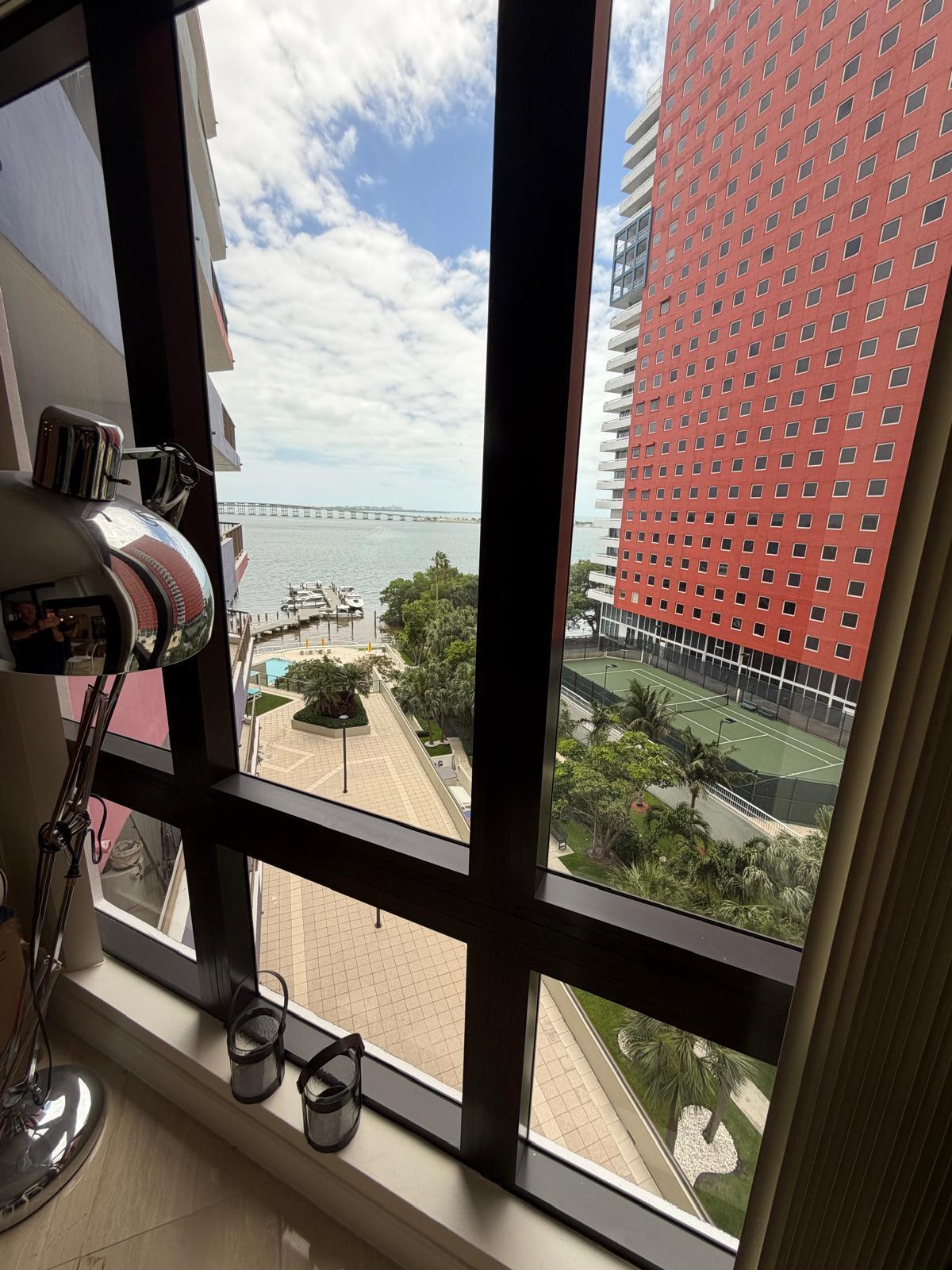 1581 Brickell Avenue 406 Property Photo 14