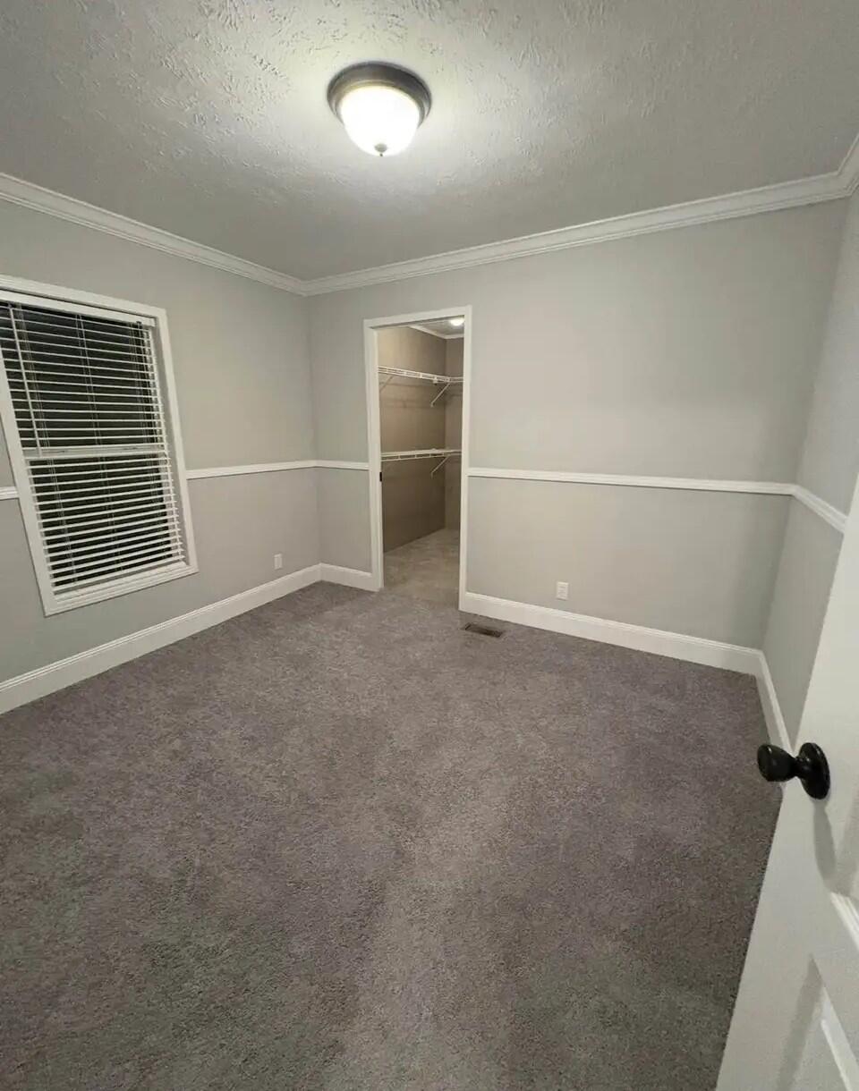 76 Sandhill Boulevard Property Photo 13