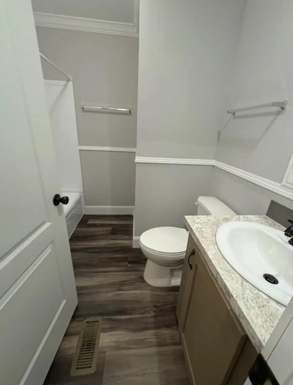 76 Sandhill Boulevard Property Photo 15