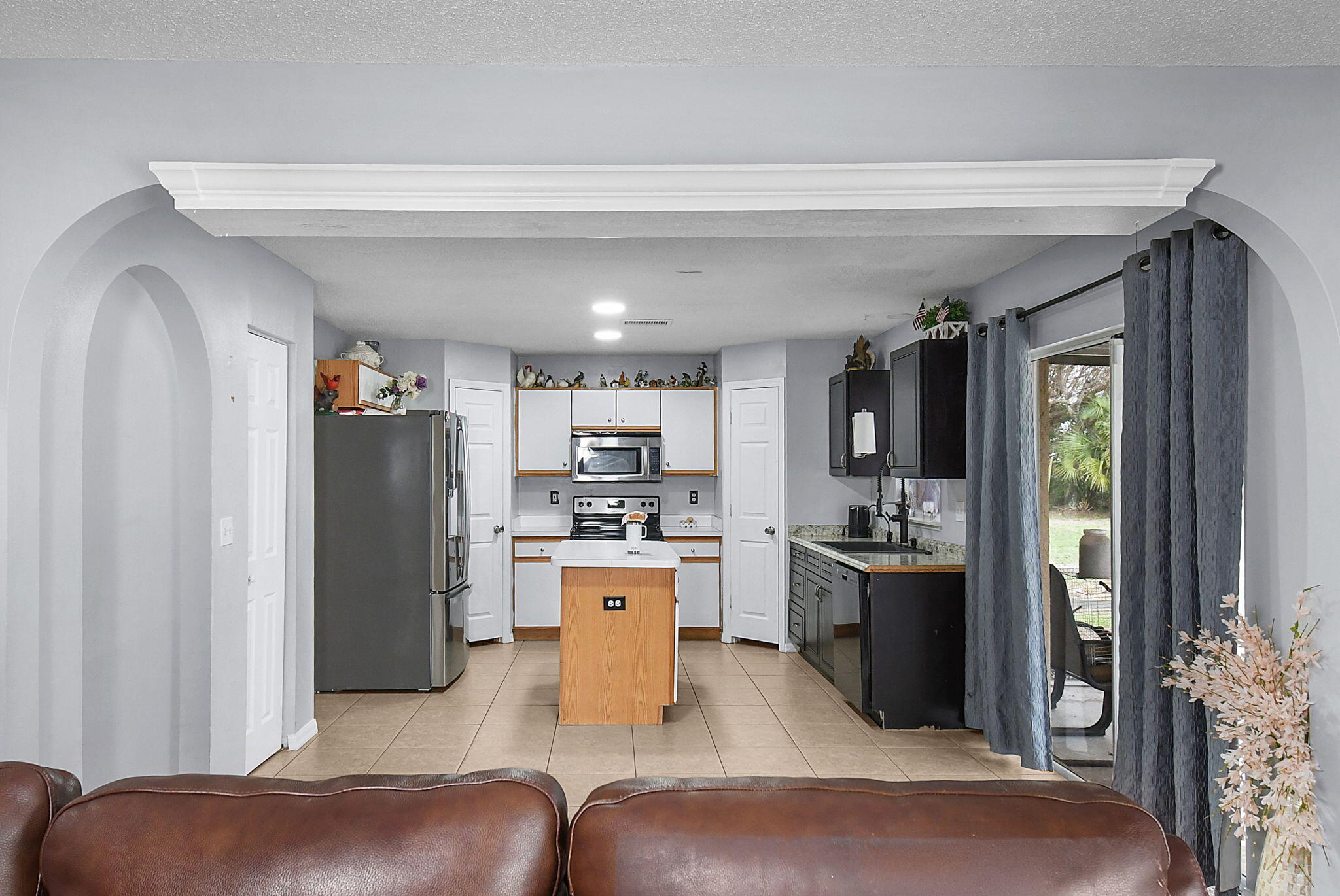 2141 Se Wald Street Property Photo 5
