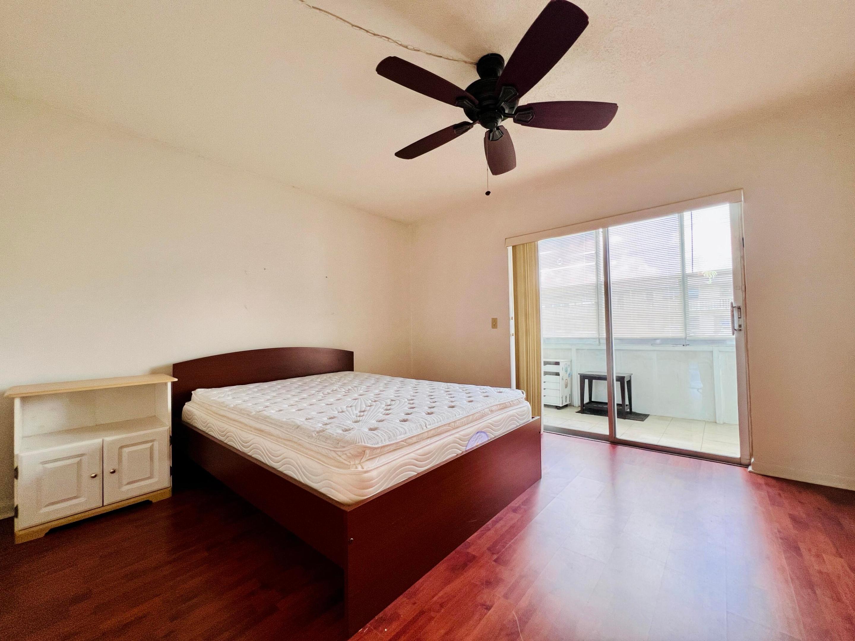 8 Northampton A Property Photo 5