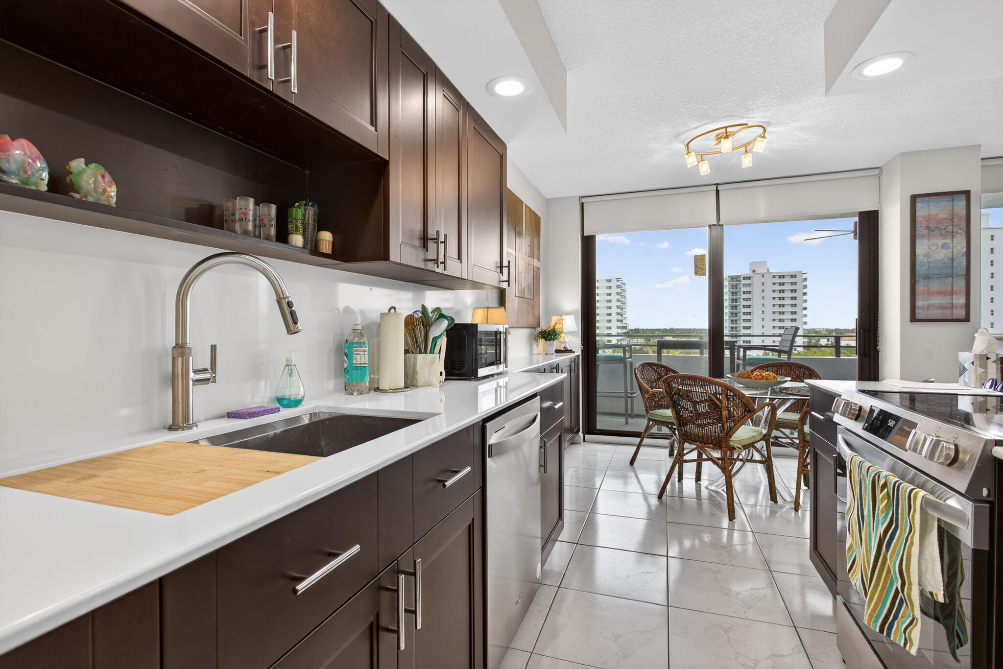 1500 N Ocean Boulevard 602 Property Photo 6