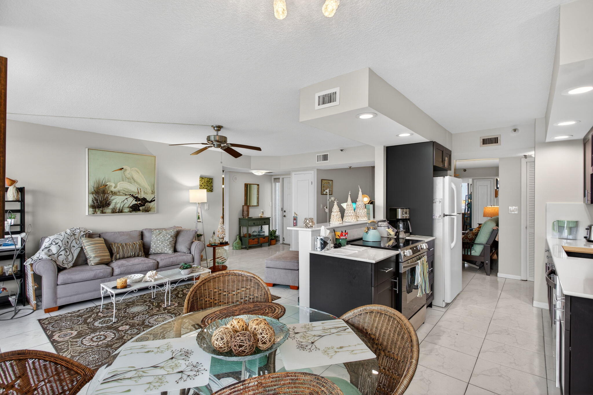 1500 N Ocean Boulevard 602 Property Photo 7