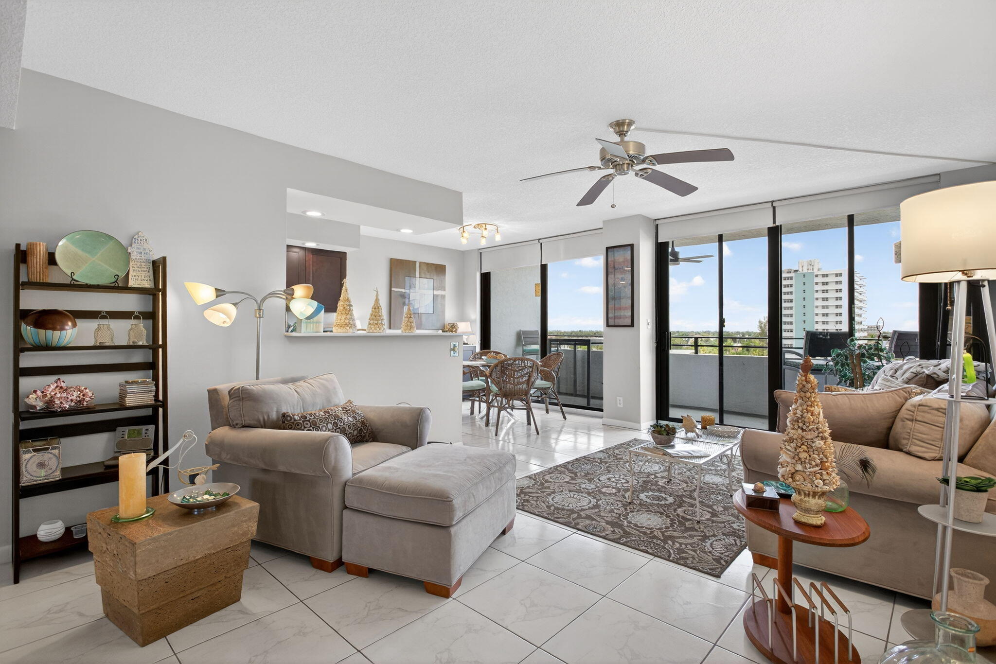 1500 N Ocean Boulevard 602 Property Photo 12