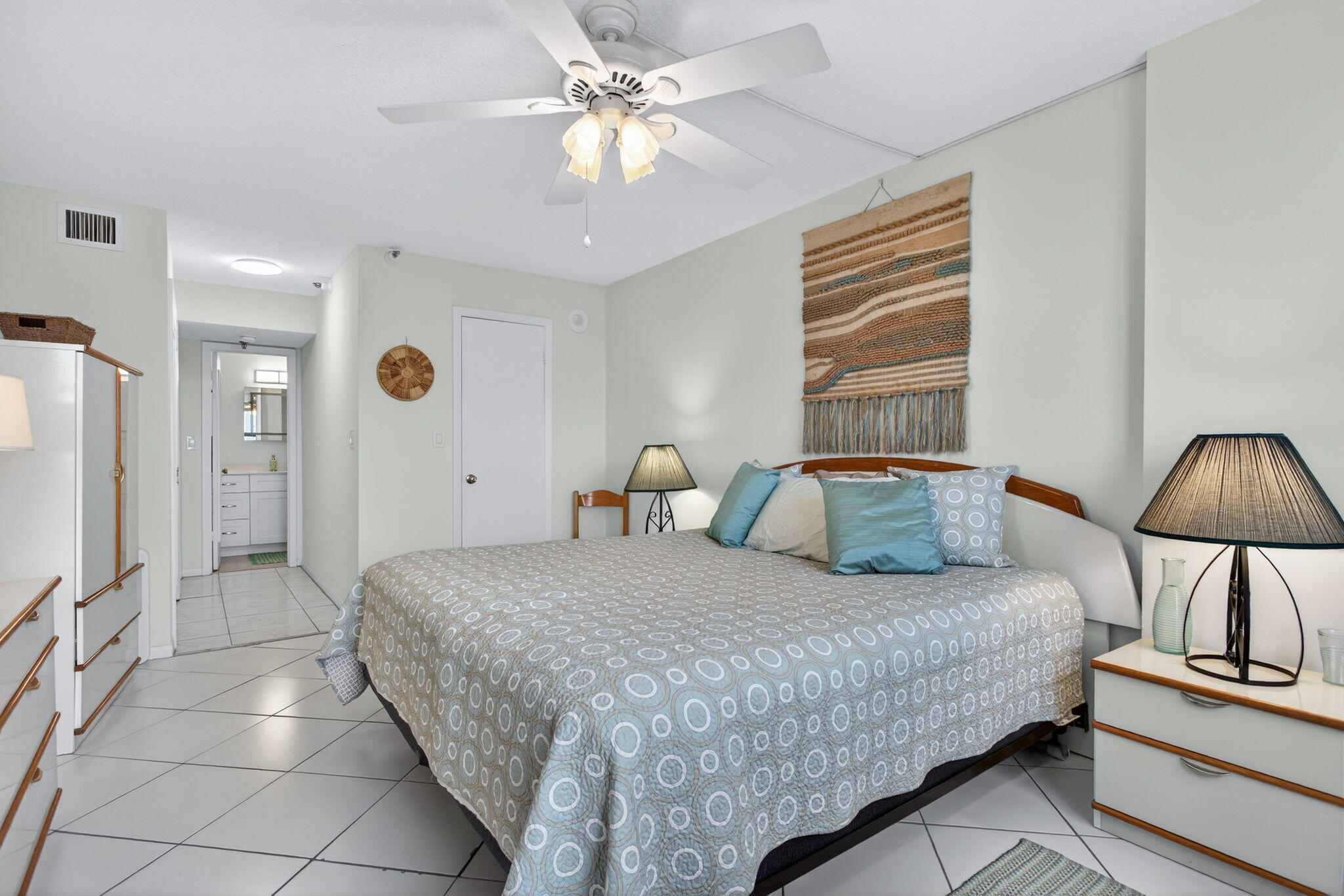 1500 N Ocean Boulevard 602 Property Photo 21