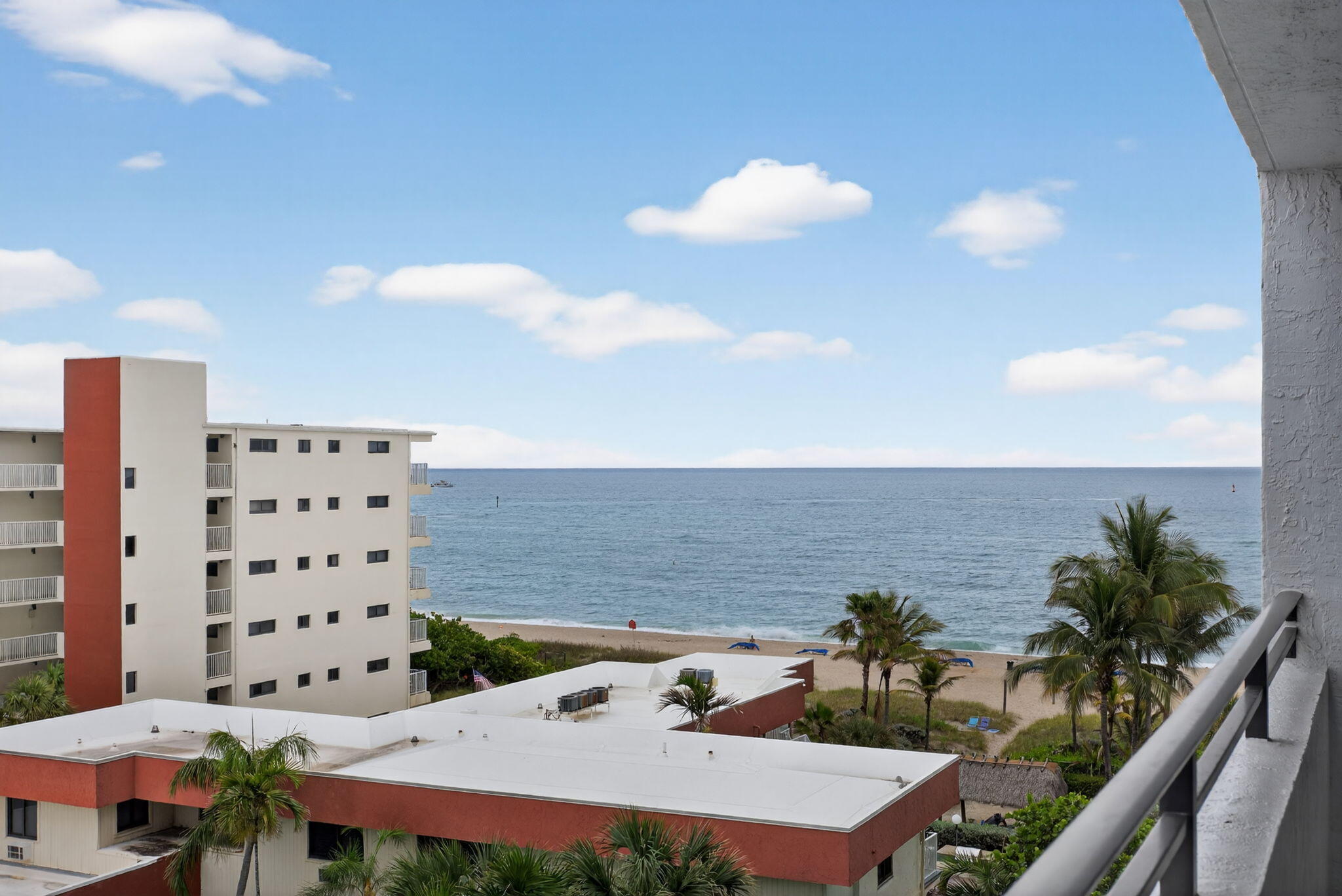 1500 N Ocean Boulevard 602 Property Photo 26
