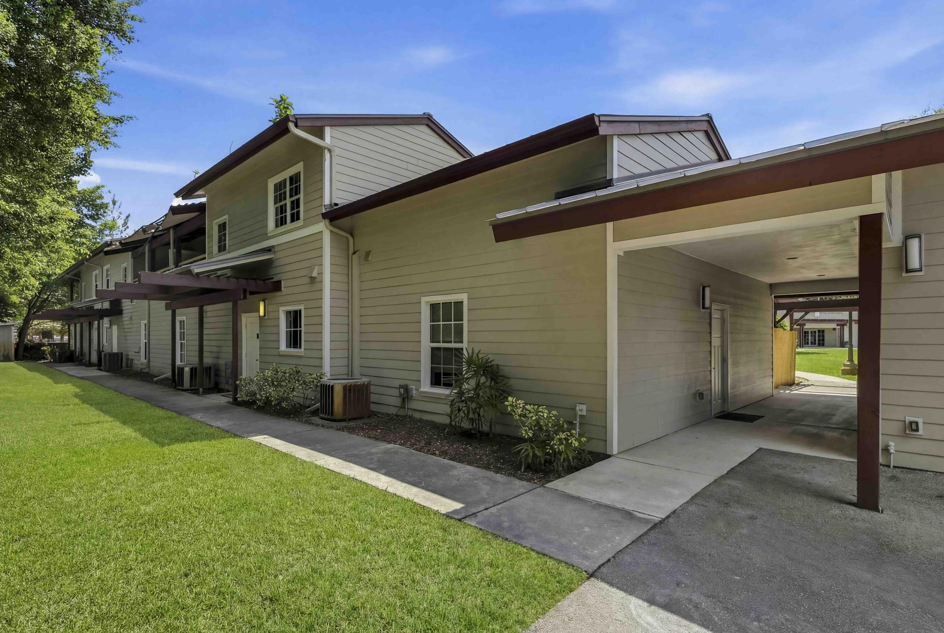2950 S Flamingo Road Property Photo 4