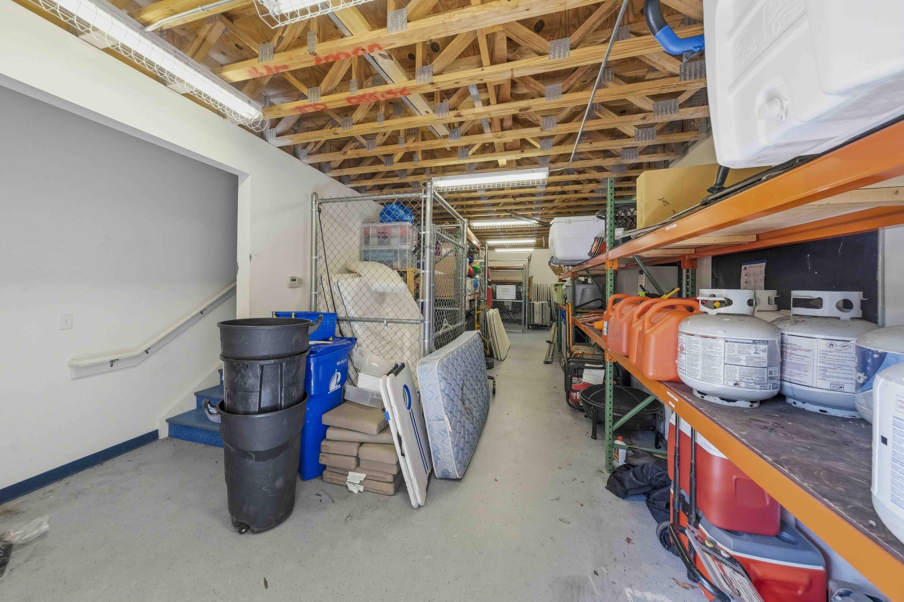 2950 S Flamingo Road Property Photo 7