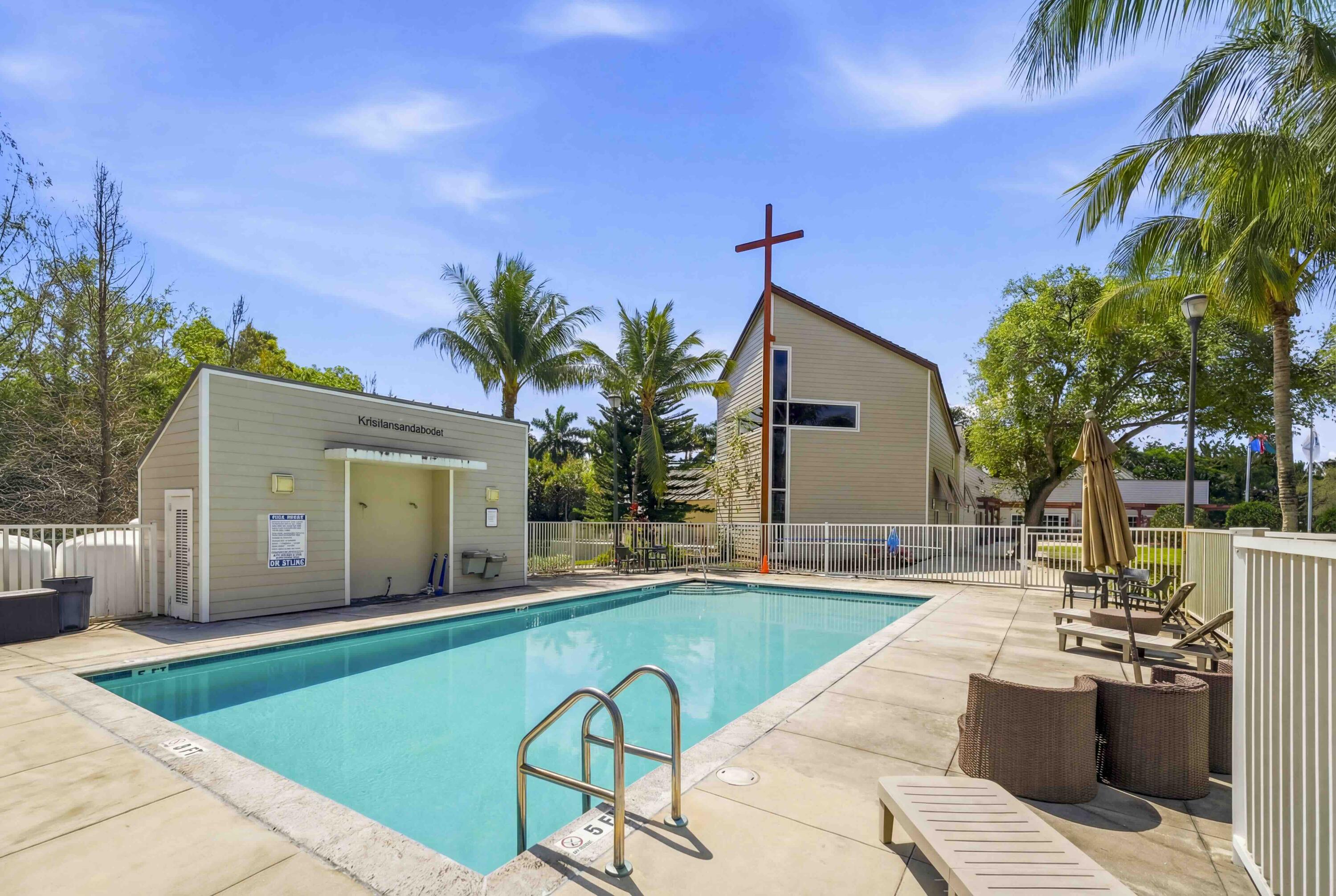 2950 S Flamingo Road Property Photo 13