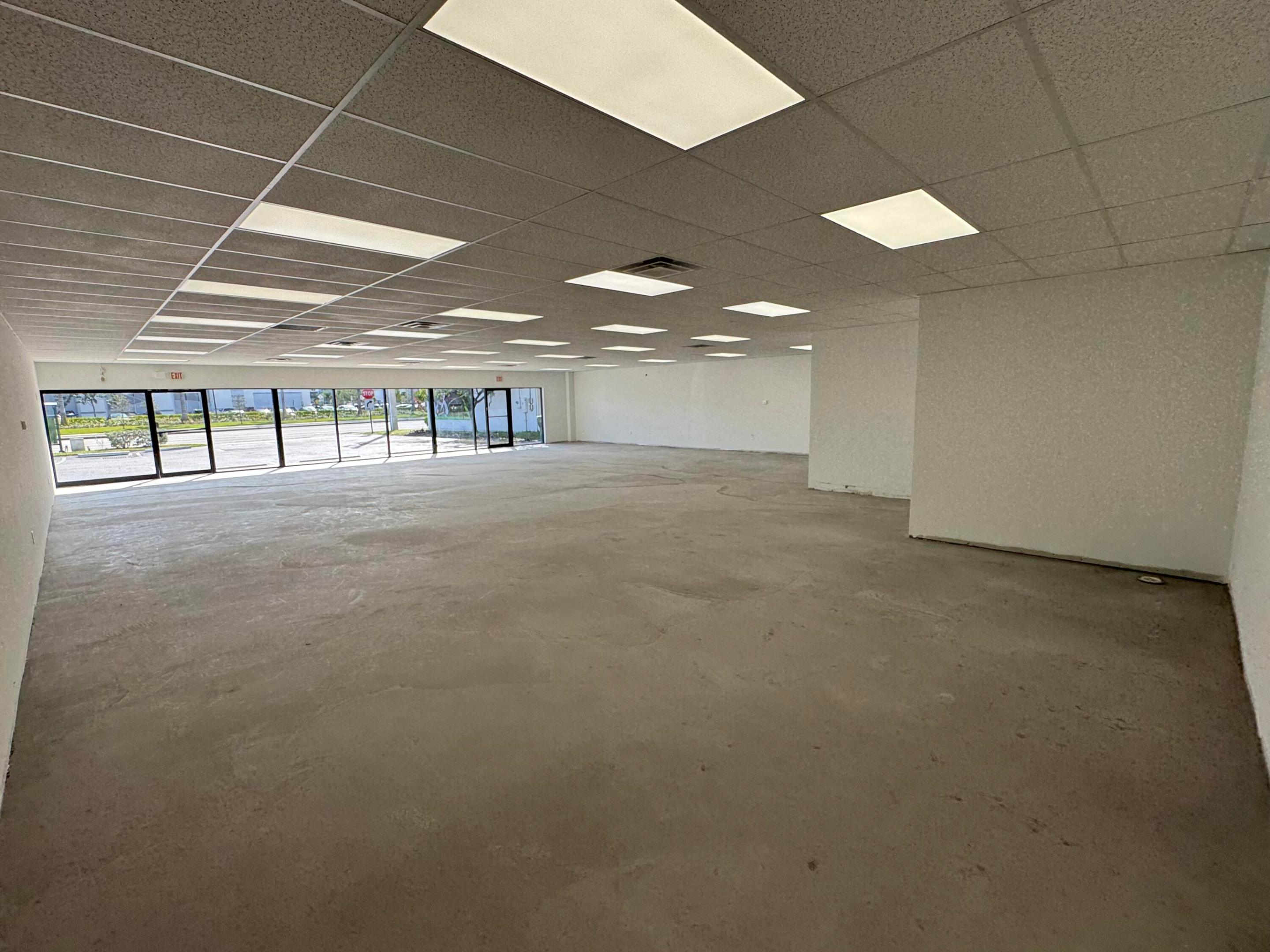 777 E Oakland Park Boulevard Property Photo 12