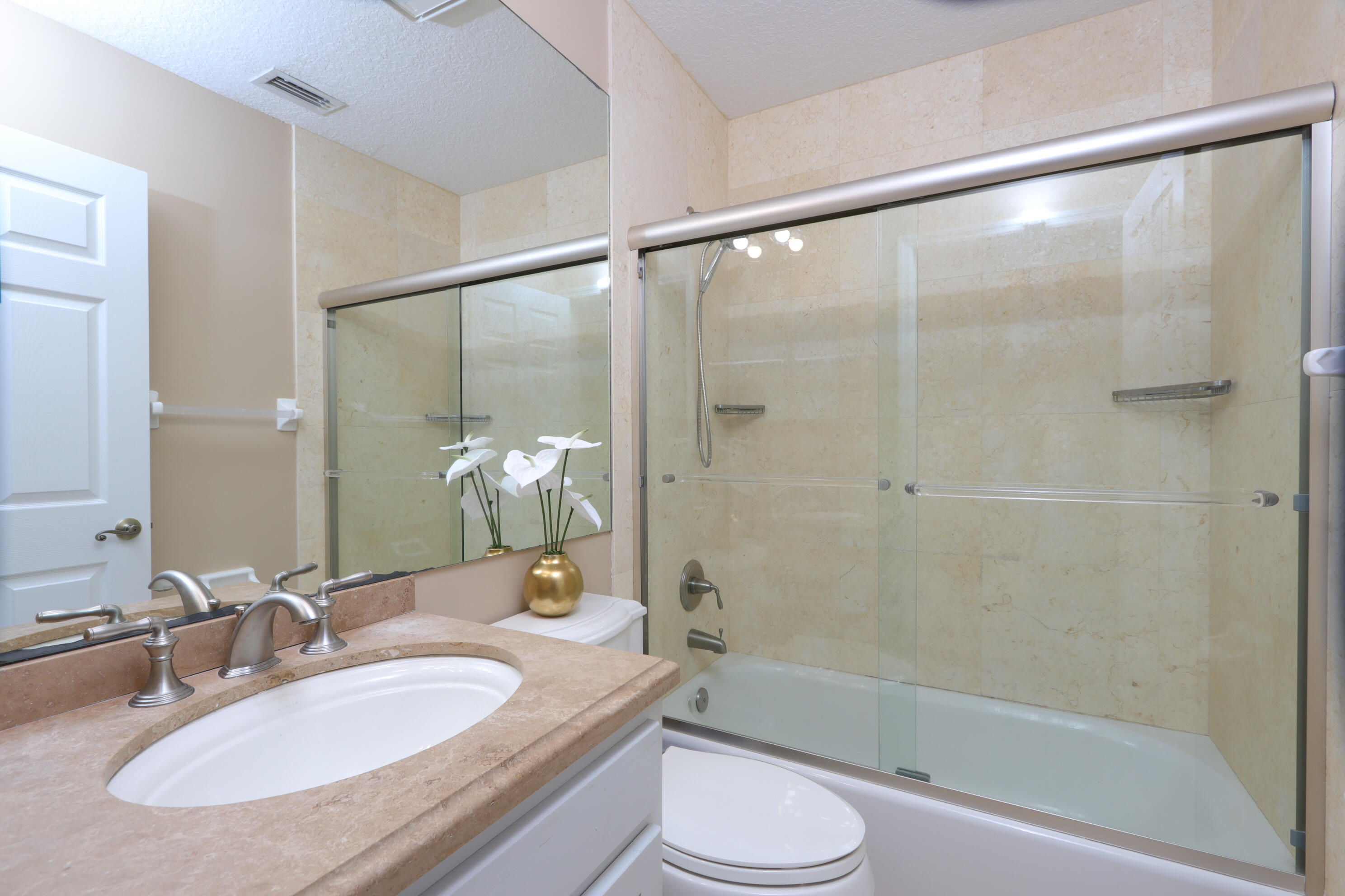 400 Seaside Lane Property Photo 17