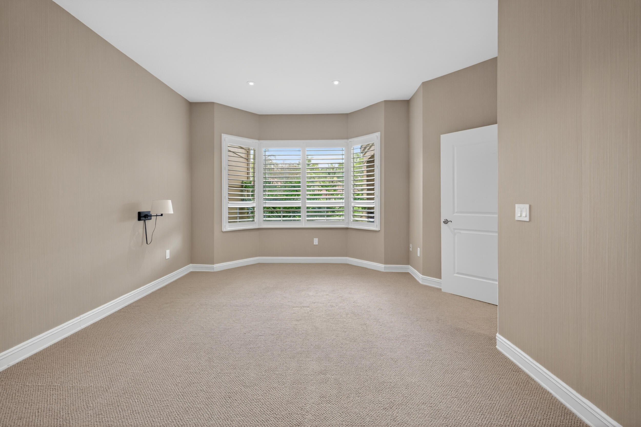 16135 Emerald Estates Drive 164 Property Photo 16