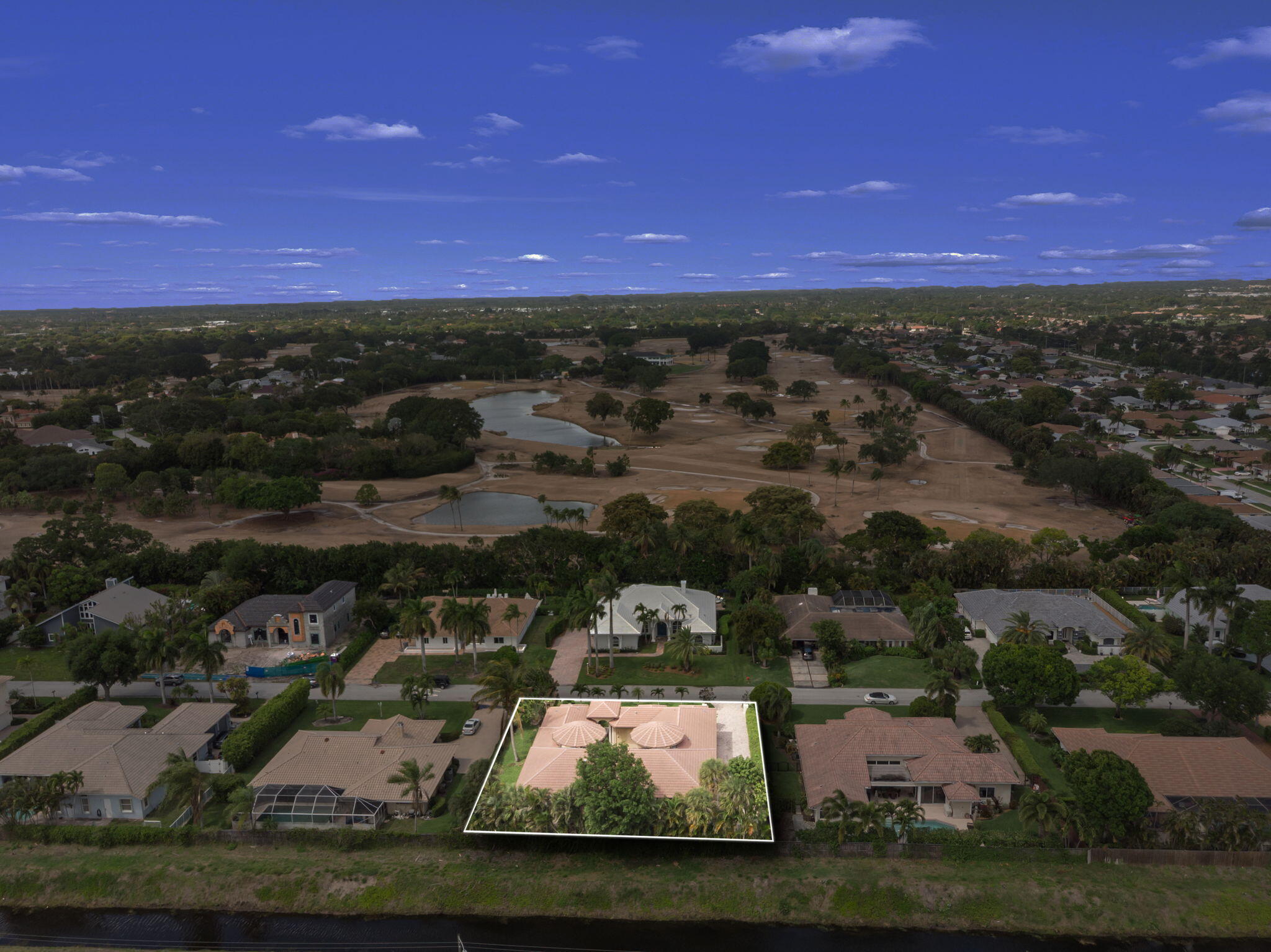 4190 Gleneagles Drive Property Photo 8