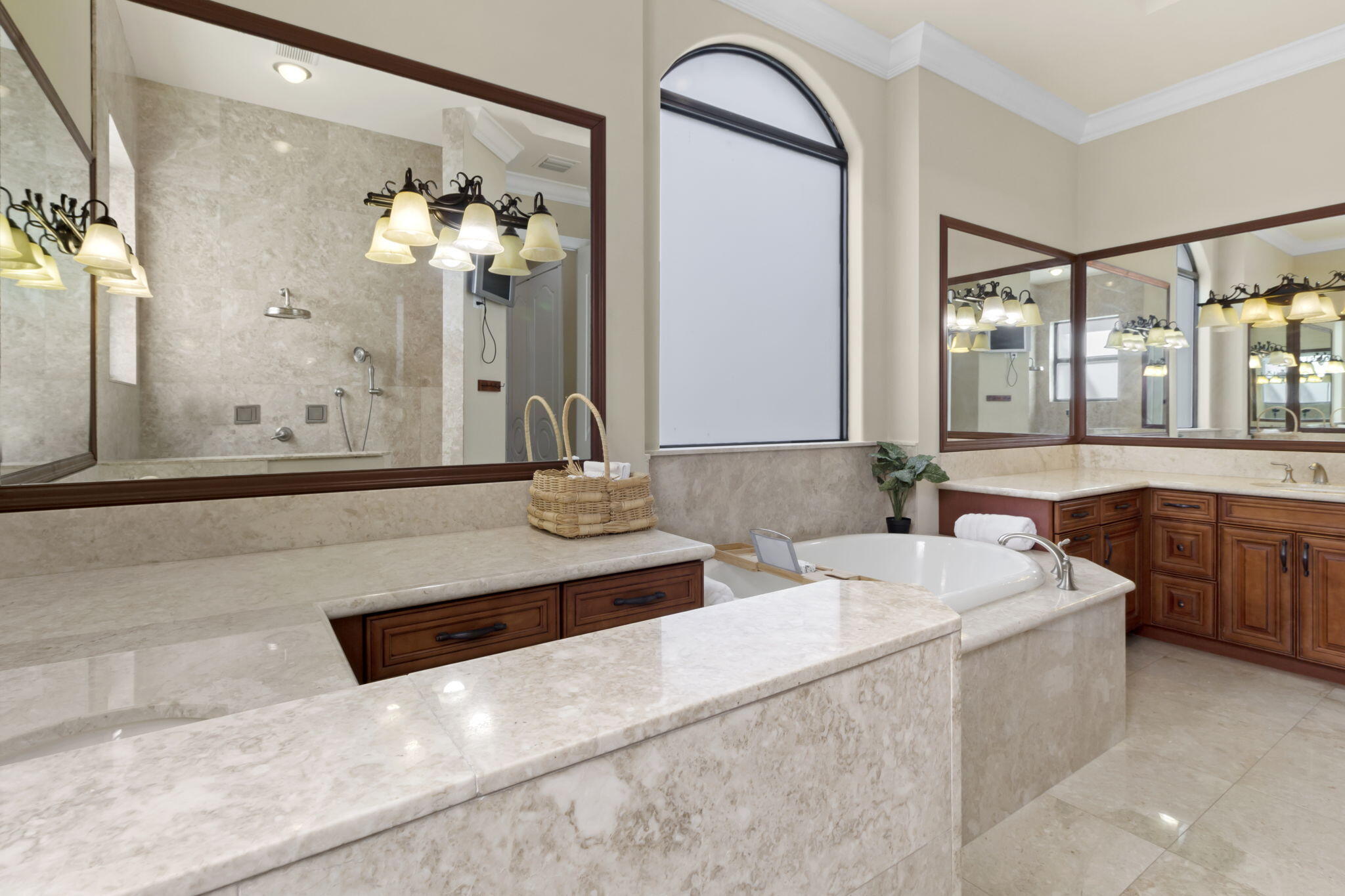 4190 Gleneagles Drive Property Photo 23