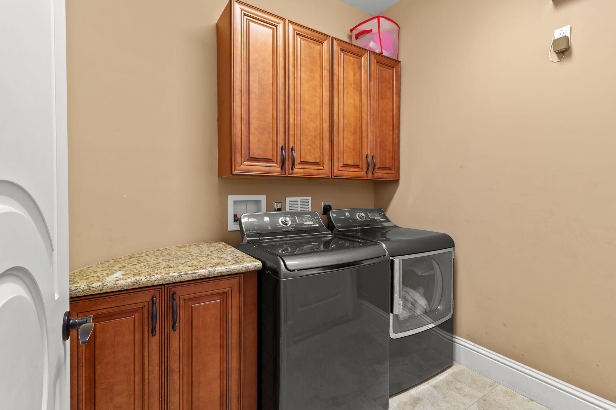 4190 Gleneagles Drive Property Photo 26