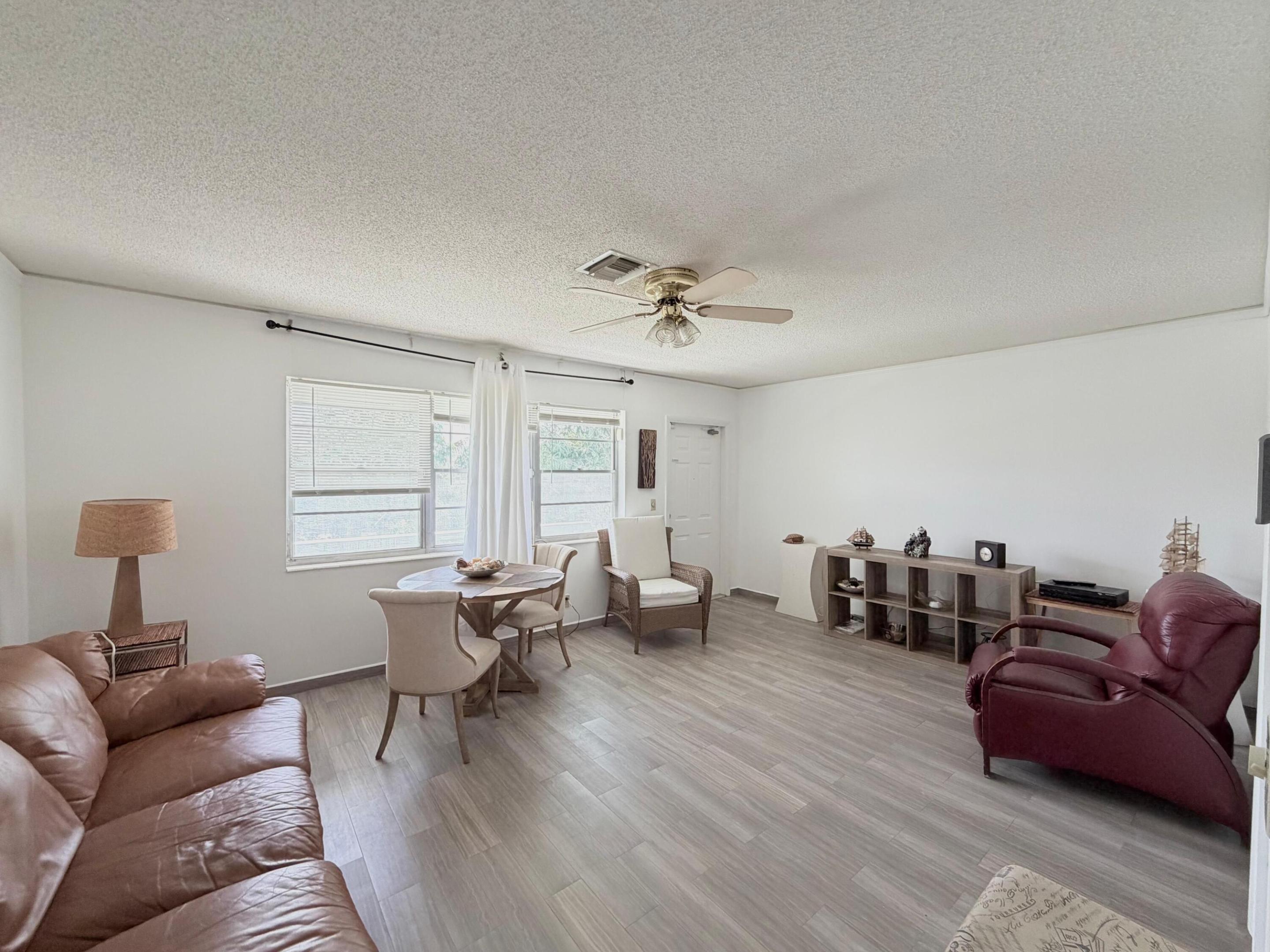 62 Easthampton C Property Photo 5