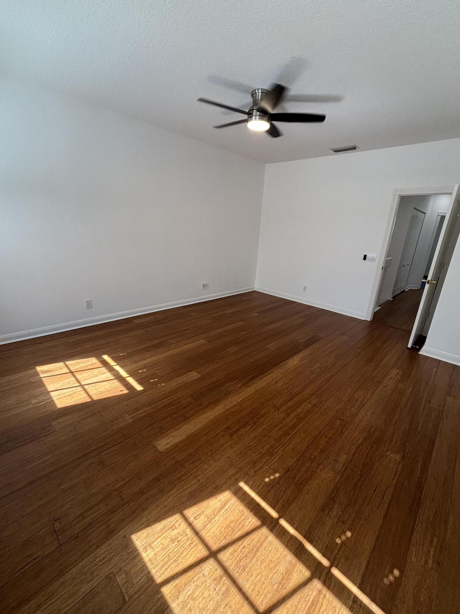 140 Day Lily Drive Property Photo 15