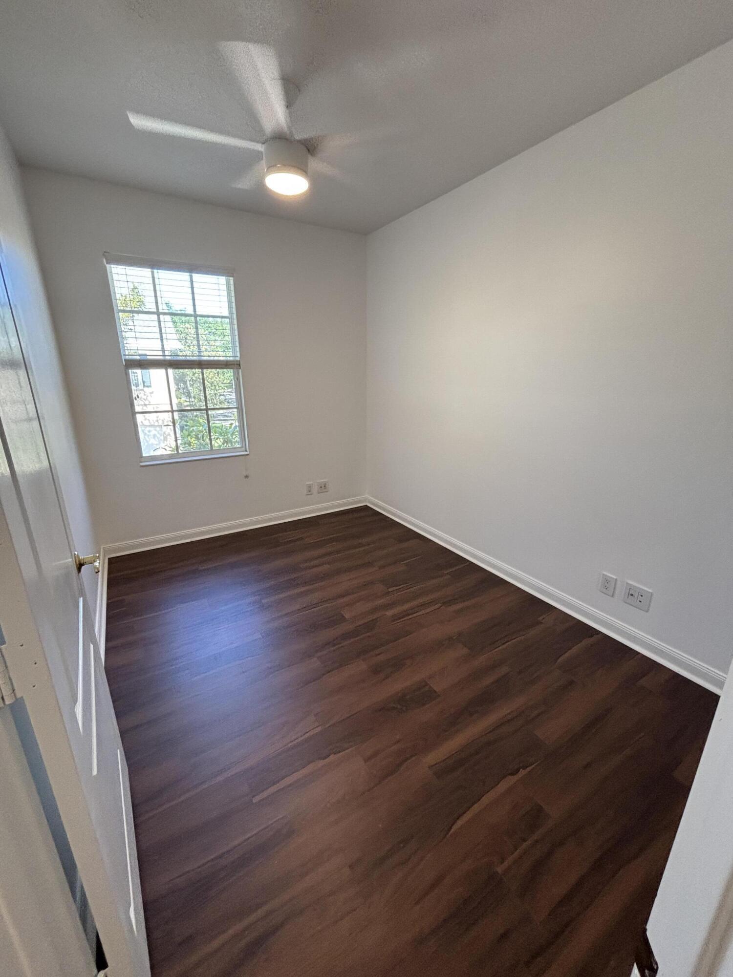 140 Day Lily Drive Property Photo 17