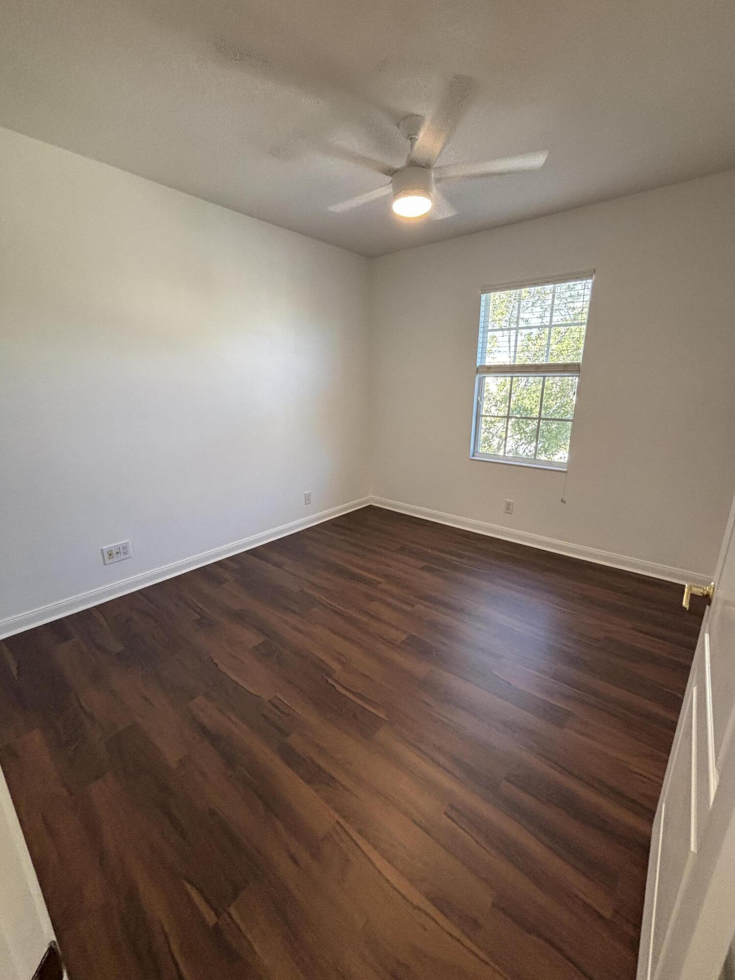 140 Day Lily Drive Property Photo 18
