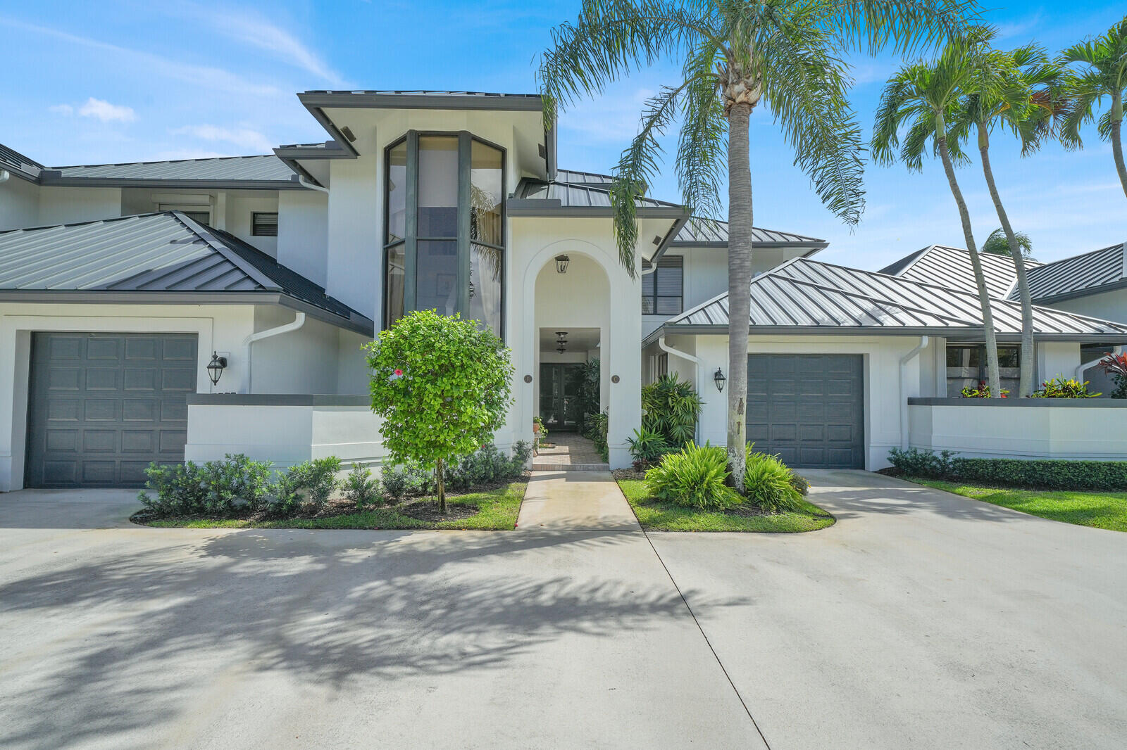 181 Atlantis Boulevard C Property Photo 3