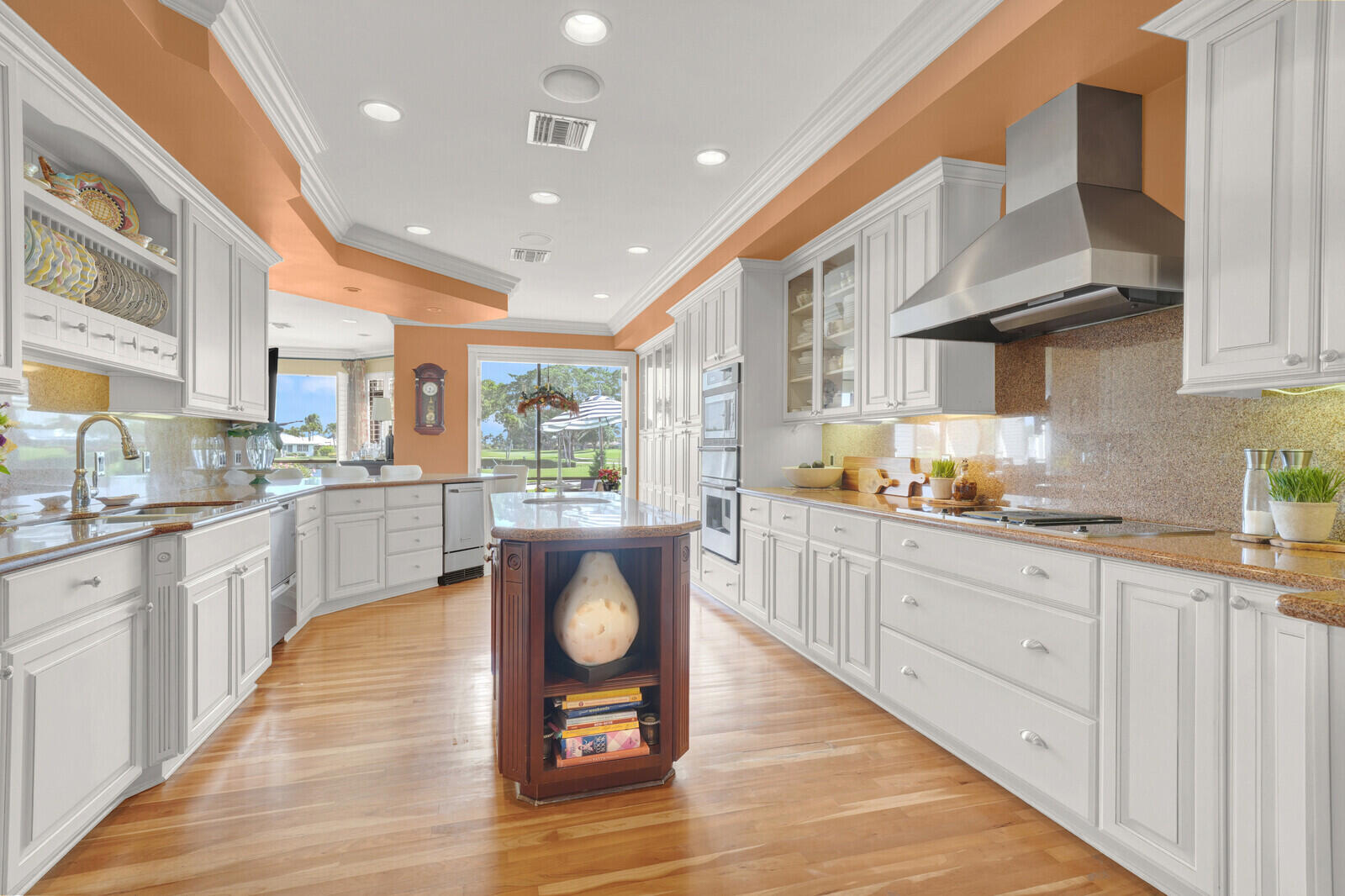 181 Atlantis Boulevard C Property Photo 15