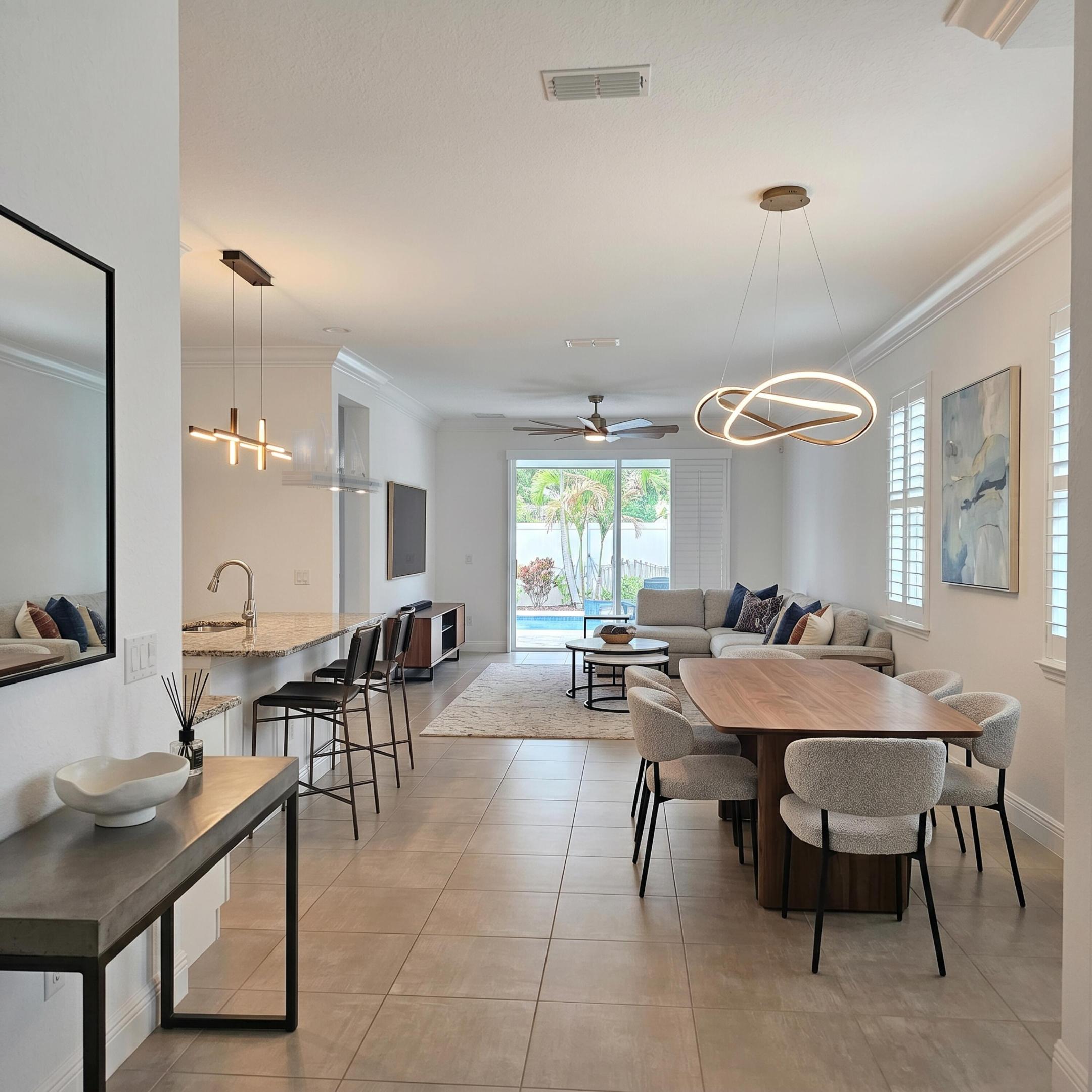232 SE Via Visconti Property Photo 1