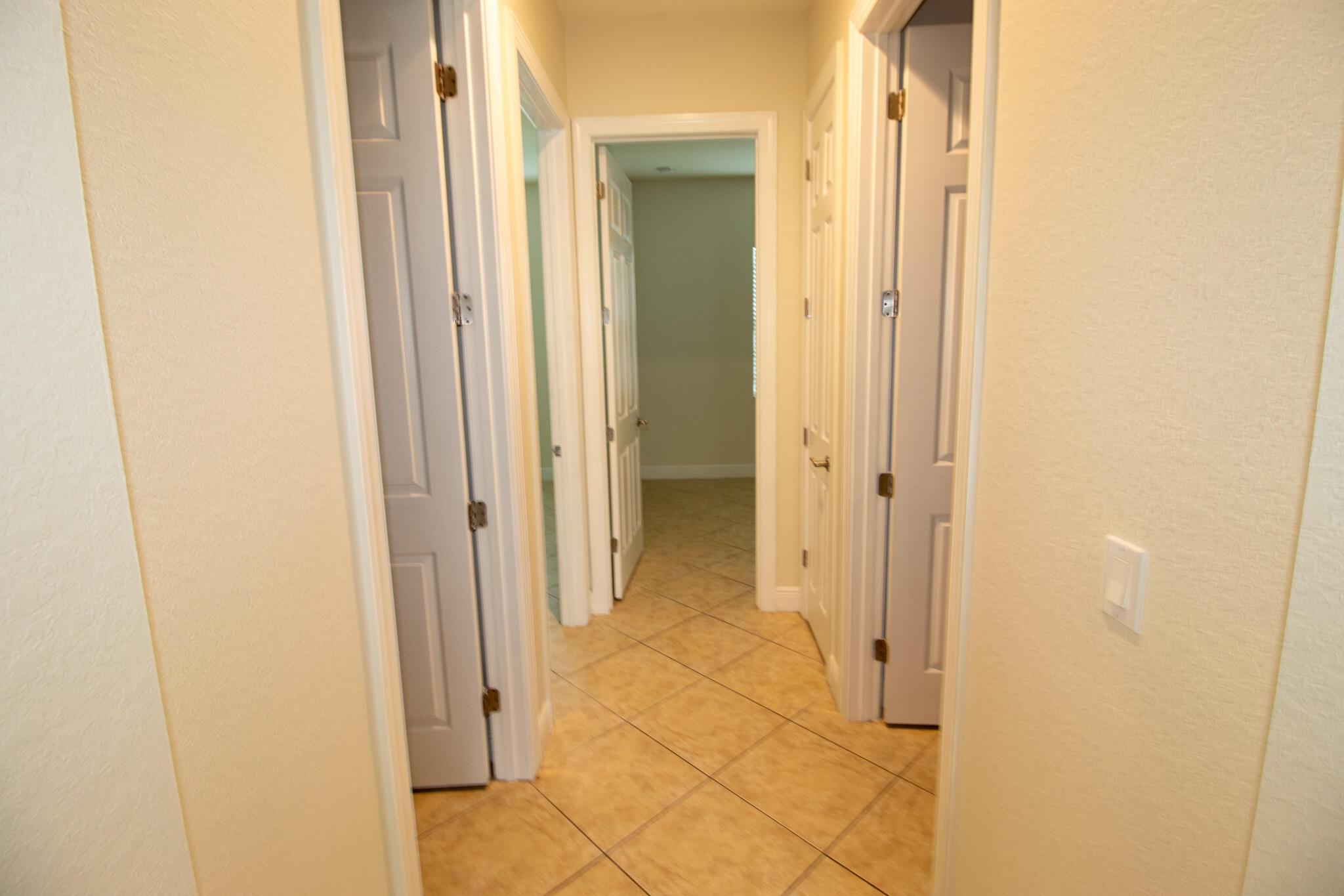 8253 Nw 118th Way Nw Property Photo 8