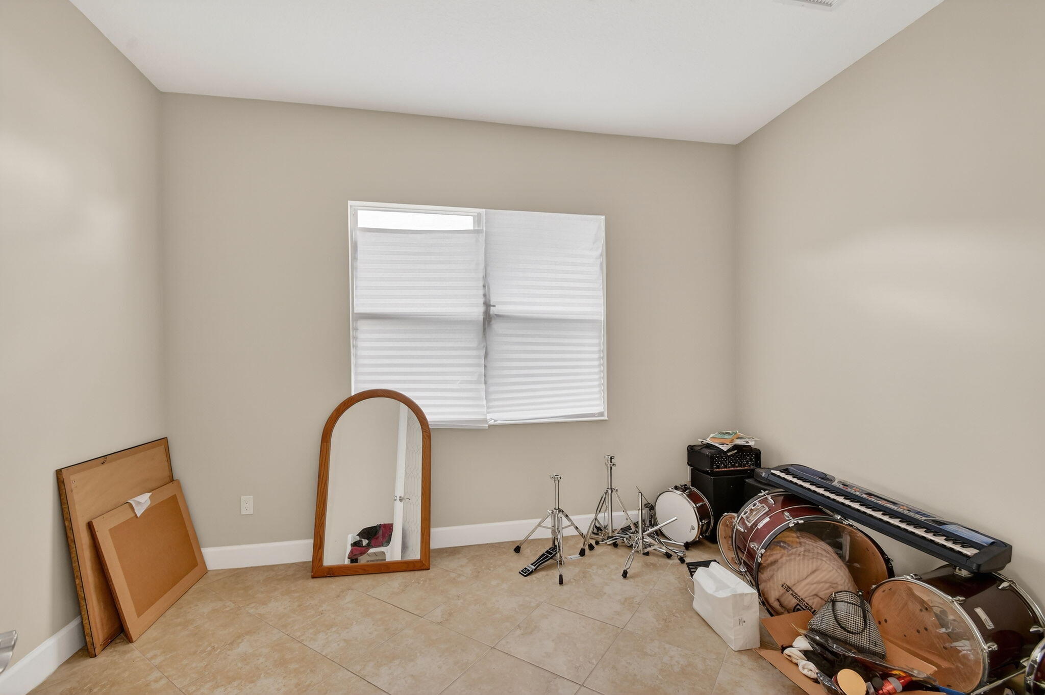 5632 Liberty Lane Property Photo 7