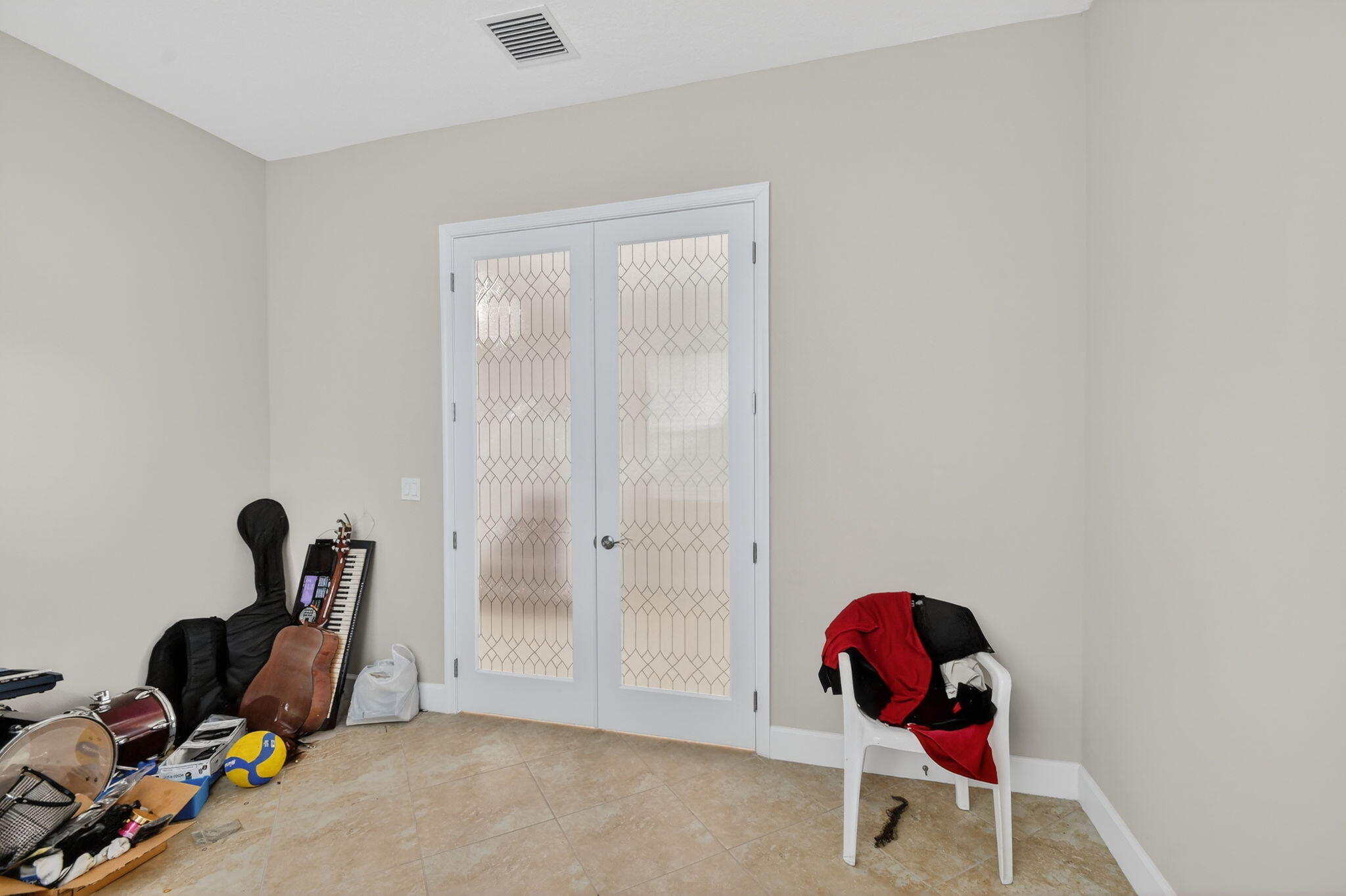 5632 Liberty Lane Property Photo 8