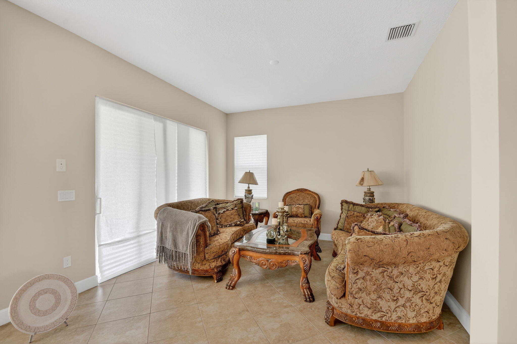 5632 Liberty Lane Property Photo 9