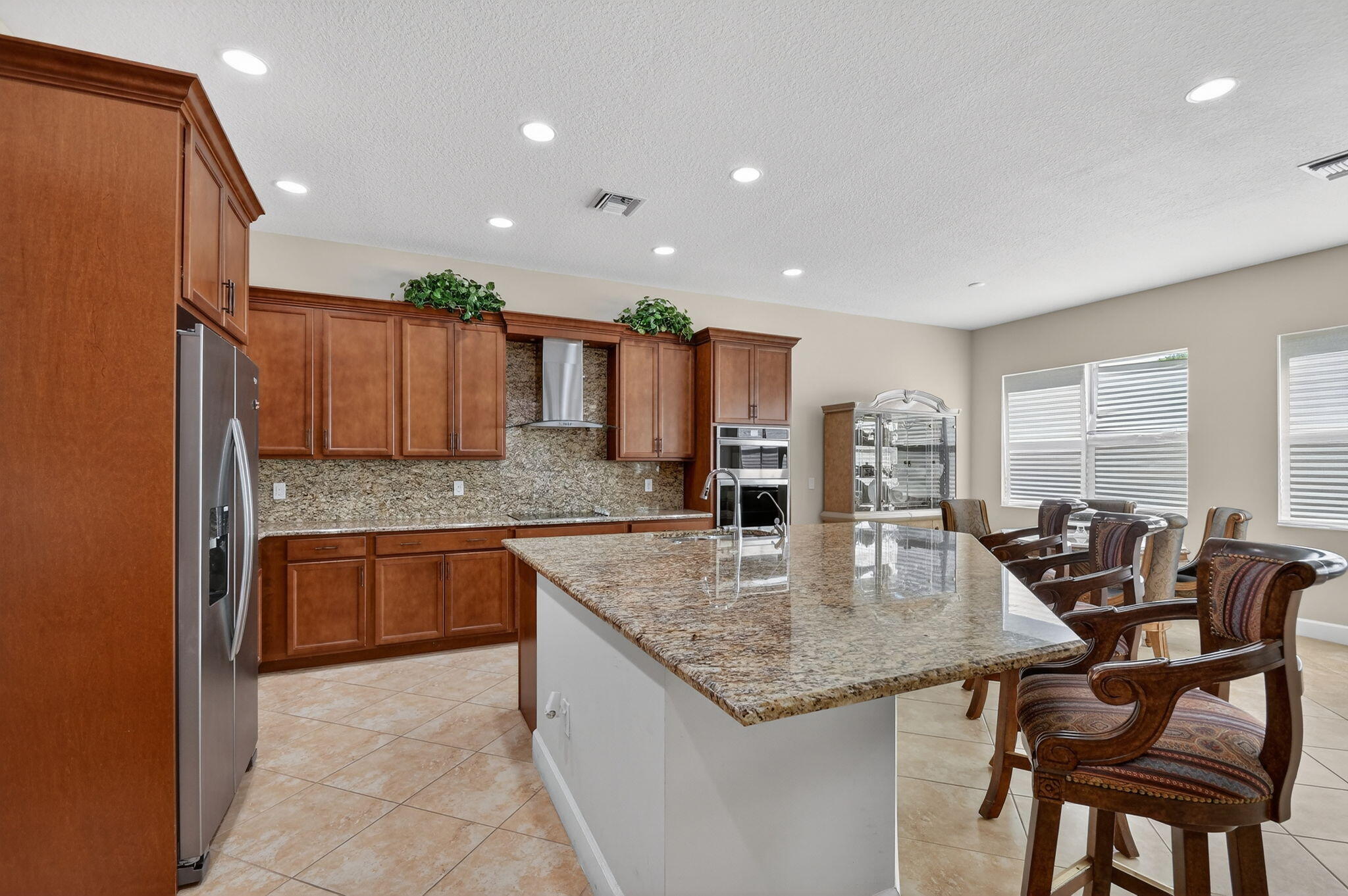 5632 Liberty Lane Property Photo 12