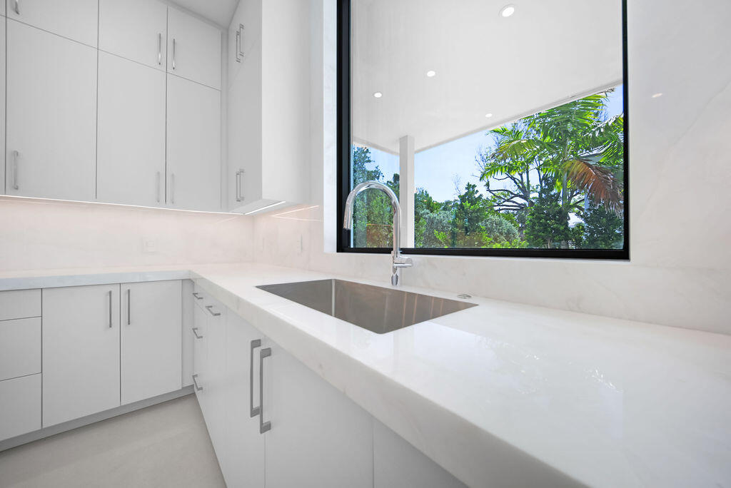 1550 Ponce De Leon Drive Property Photo 15